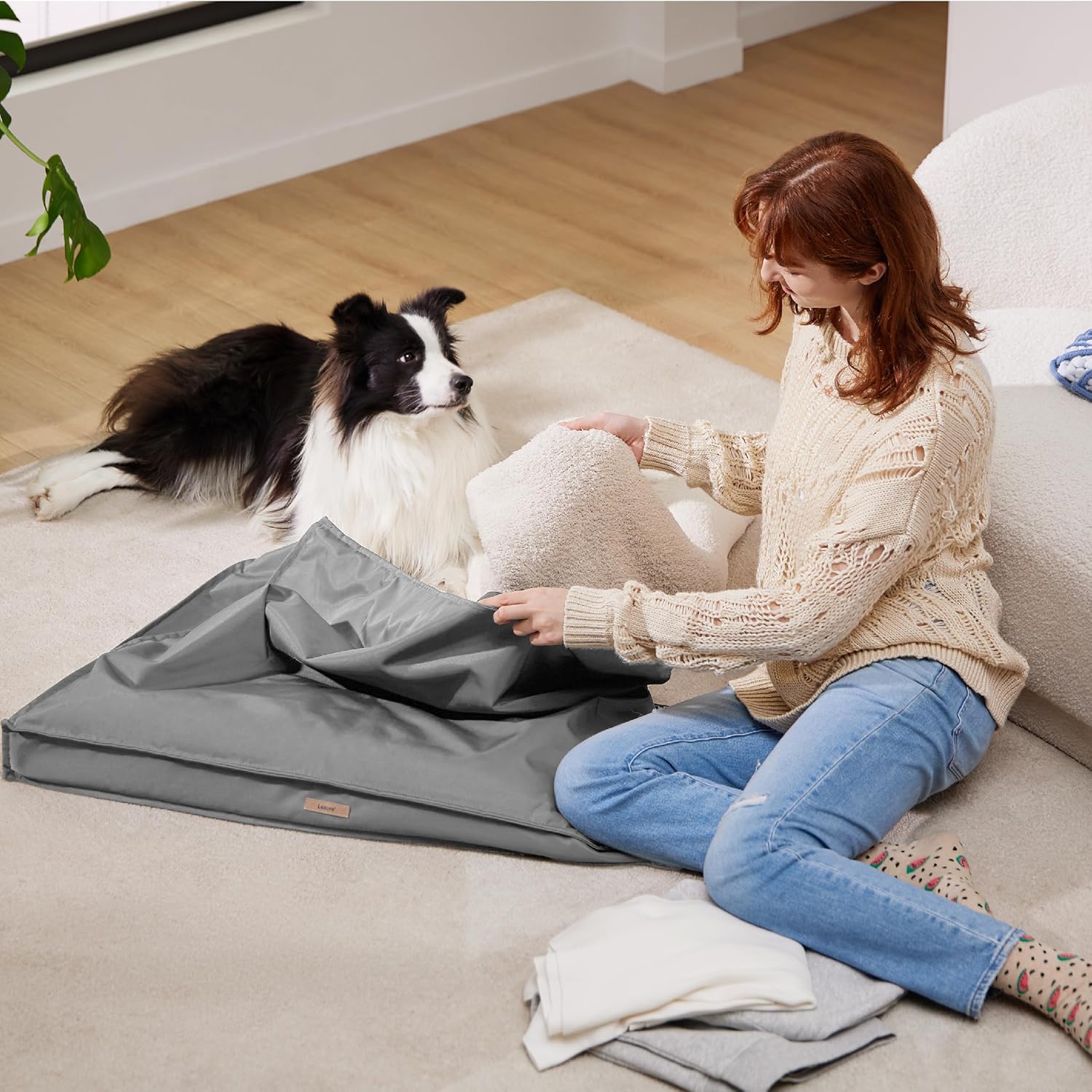 Ultimate Comfort: Review of LE SURE Waterproof Dog Bed Cover