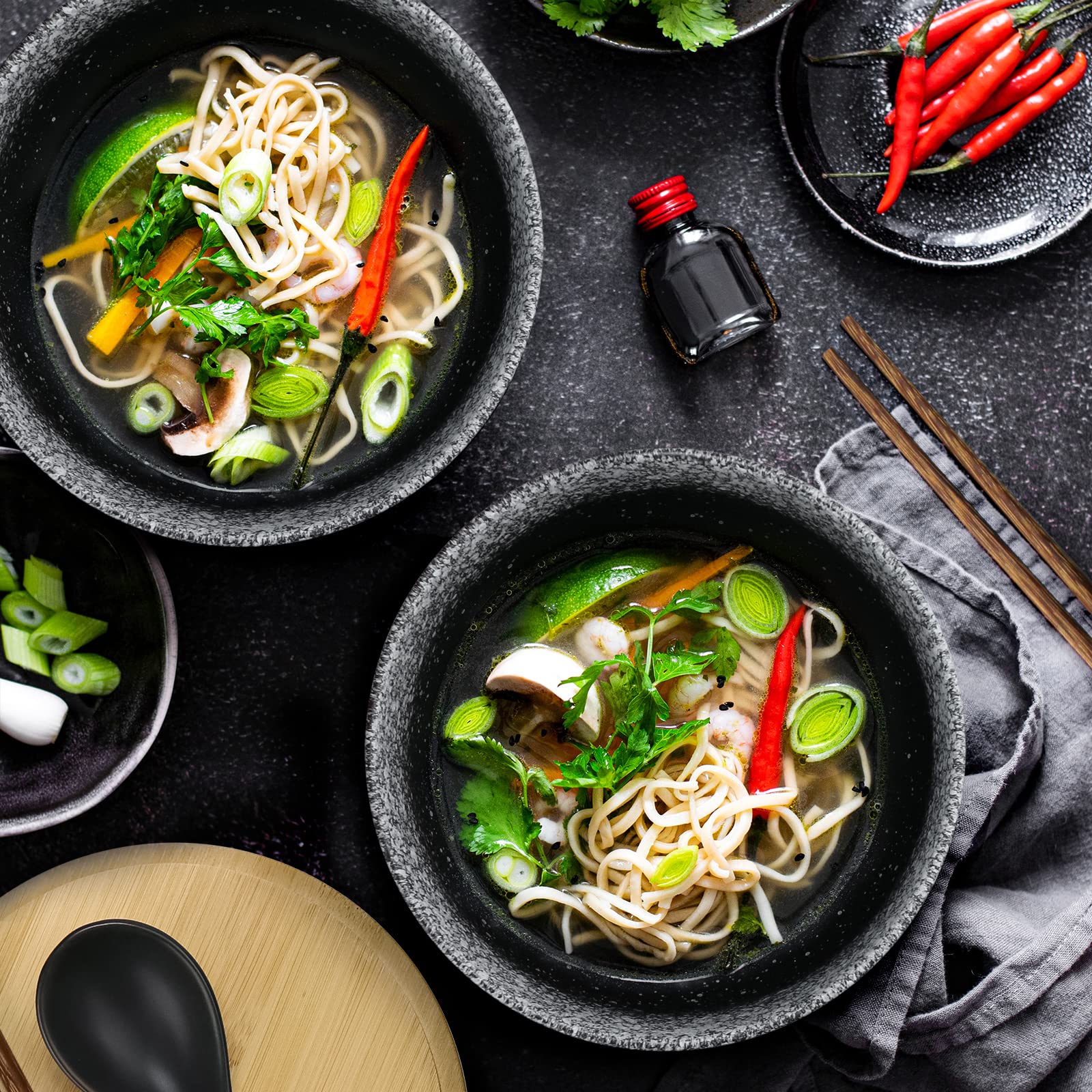 Cabilock Lot De 2 Bols à Soupe Japonaise En Mélamine - 19 Cm - Noir - En Mélamine - Pour Pâtes Asiatiques Udon Soba Pho