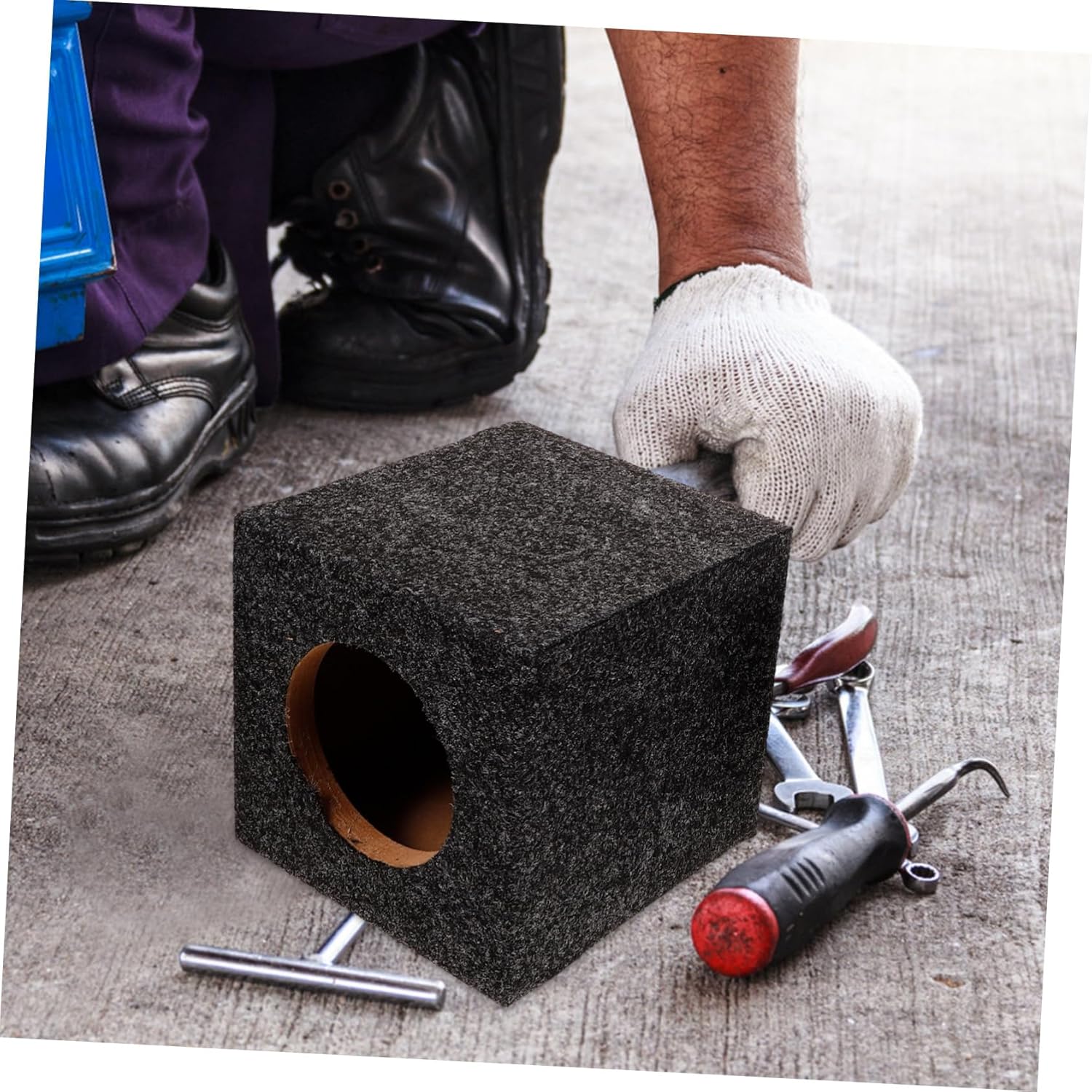 Square Subwoofer Box Enclosure for Car Speakers DIY Audio Refitting Supply Universal Fit Carpeted Speaker Cabinet for Home and Automotive Use