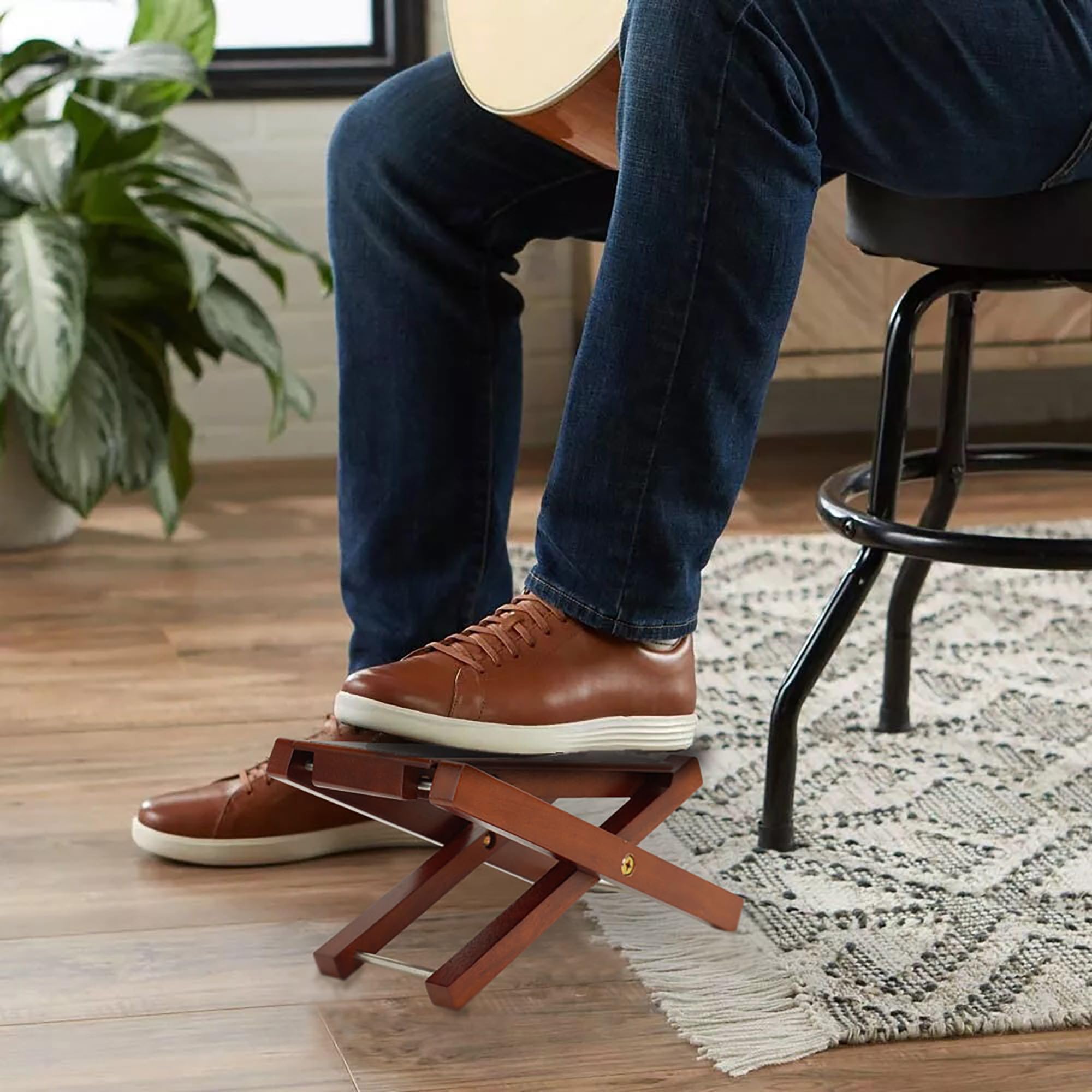Spiretro Premium Mahogany Wooden Guitar Foot Stool - 4-Position Adjustable Height, Foldable Design with Carry Pouch - Solid Brown Guitar Footrest for Comfortable Long Playing Sessions