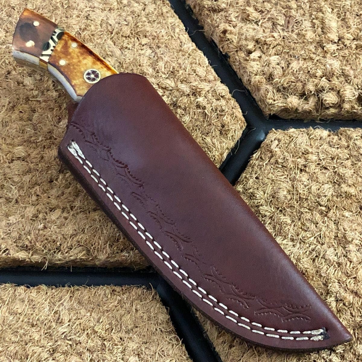Custom Handmade Hunting Skinner Knife, 440C Steel Fixed Blade Knife, Bushcraft Knife with Leather Sheath BF5565, Brown