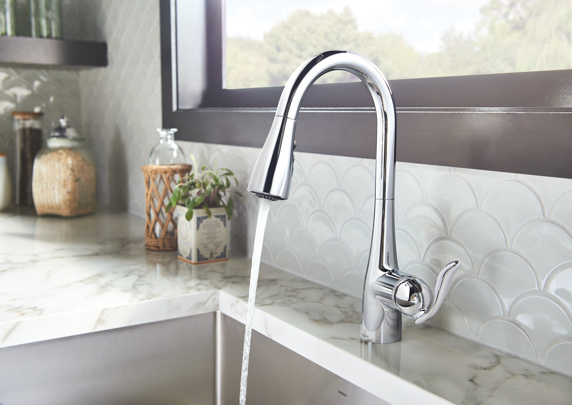 Moen 7594C Arbor OneHandle Pulldown Kitchen Faucet Featuring Power