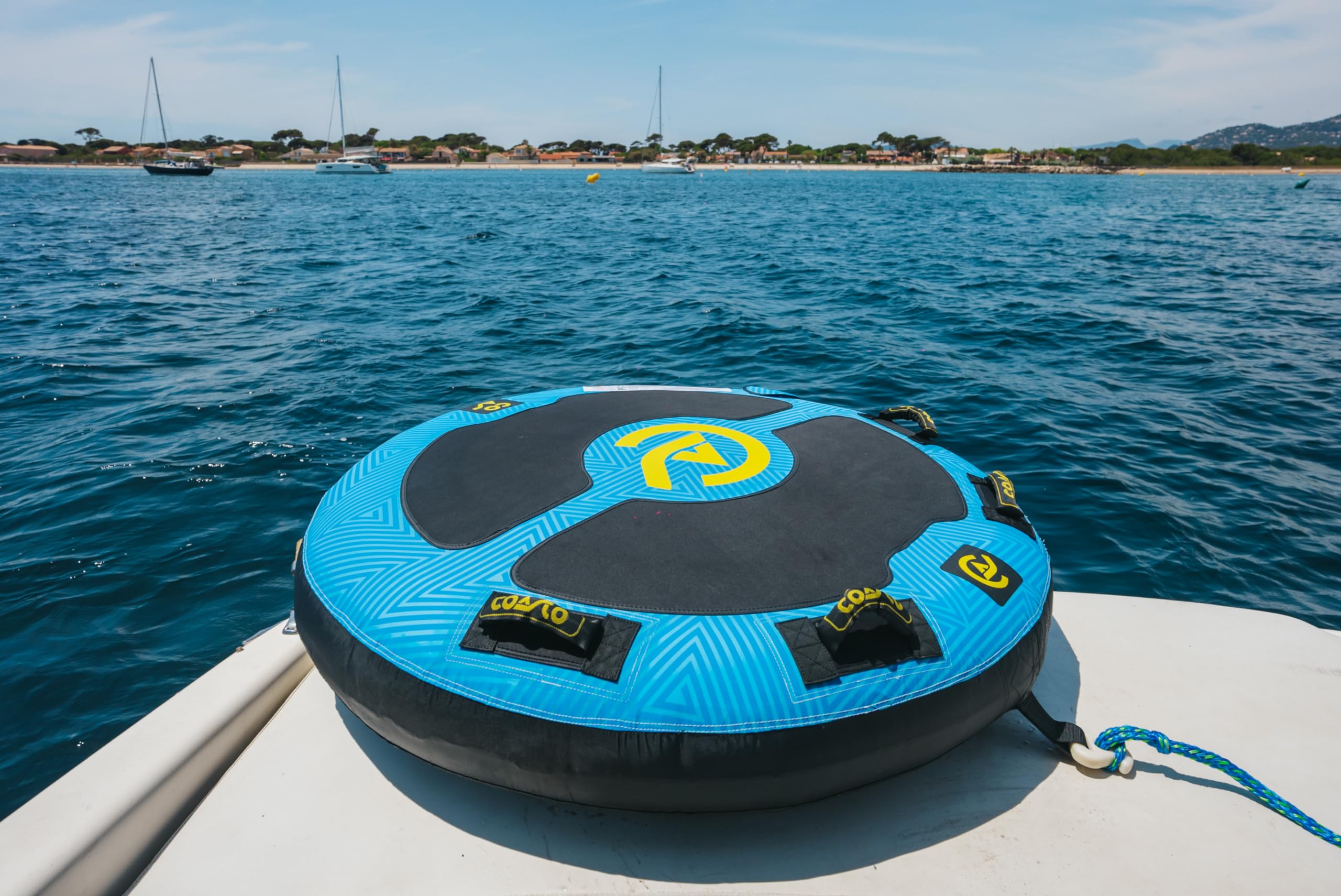 Boya remolcada Maroa COASTO - PB-CBMAROA2 - para 2 Personas - Forma: Redonda - Diámetro: 60" (152cm) Capacidad: 2 Personas Construcción: PVC 26G + Nylon 420D Bolsa de Transporte incluida