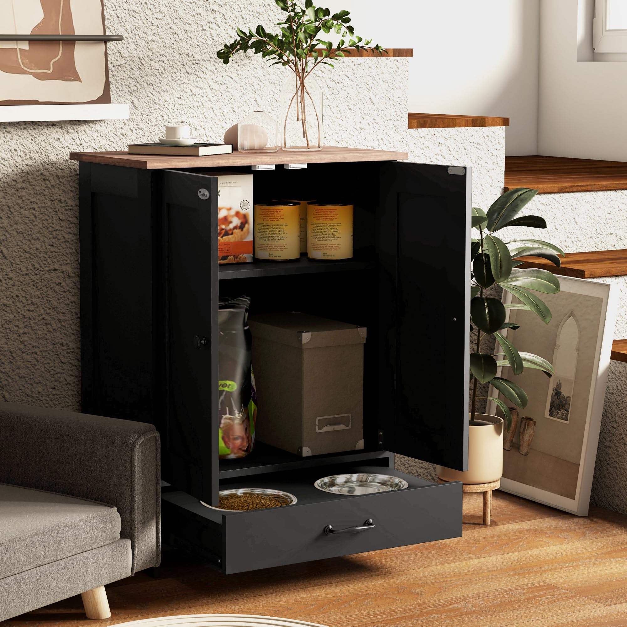 PawHut Station d'alimentation pour Animaux avec Rangement, Station d'alimentation pour Chiens avec gamelles surélevées, Panneau réglable, Crochets, Armoire de Rangement pour Aliments pour Animaux,