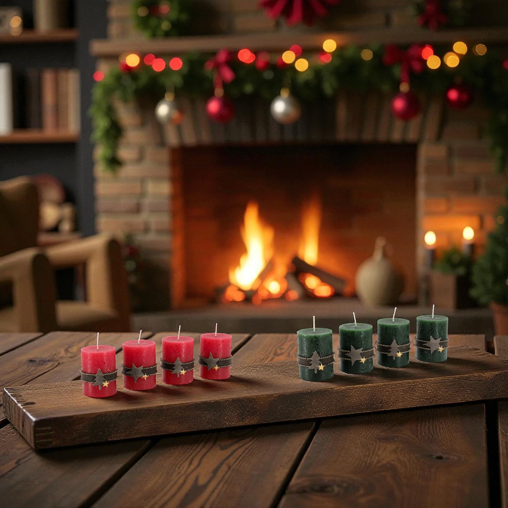 4er Set Adventskerzen Rustikal - Stumpenkerzen mit Weihnachtsmotiven - Stern & Tannenbaum - Für Adventskranz & Weihnachtsdeko (Jägergrün, ⌀ 6 cm - Höhe: 11 cm)