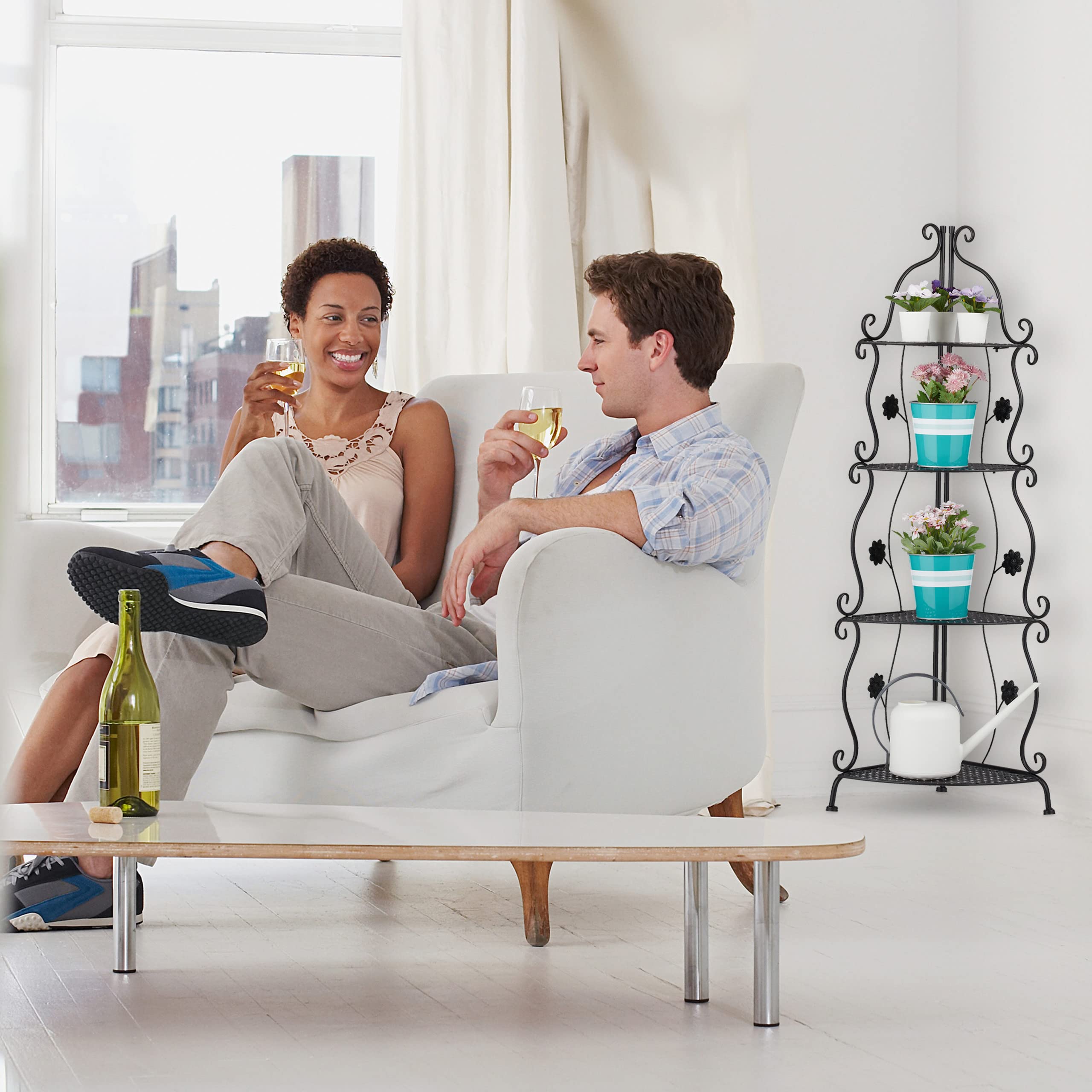 Relaxdays Scaffale Portafiori in Metallo, Fioriera Interno ad Angolo con 4 Mensole Porta Piante, 113,5x31x31 cm, Nero