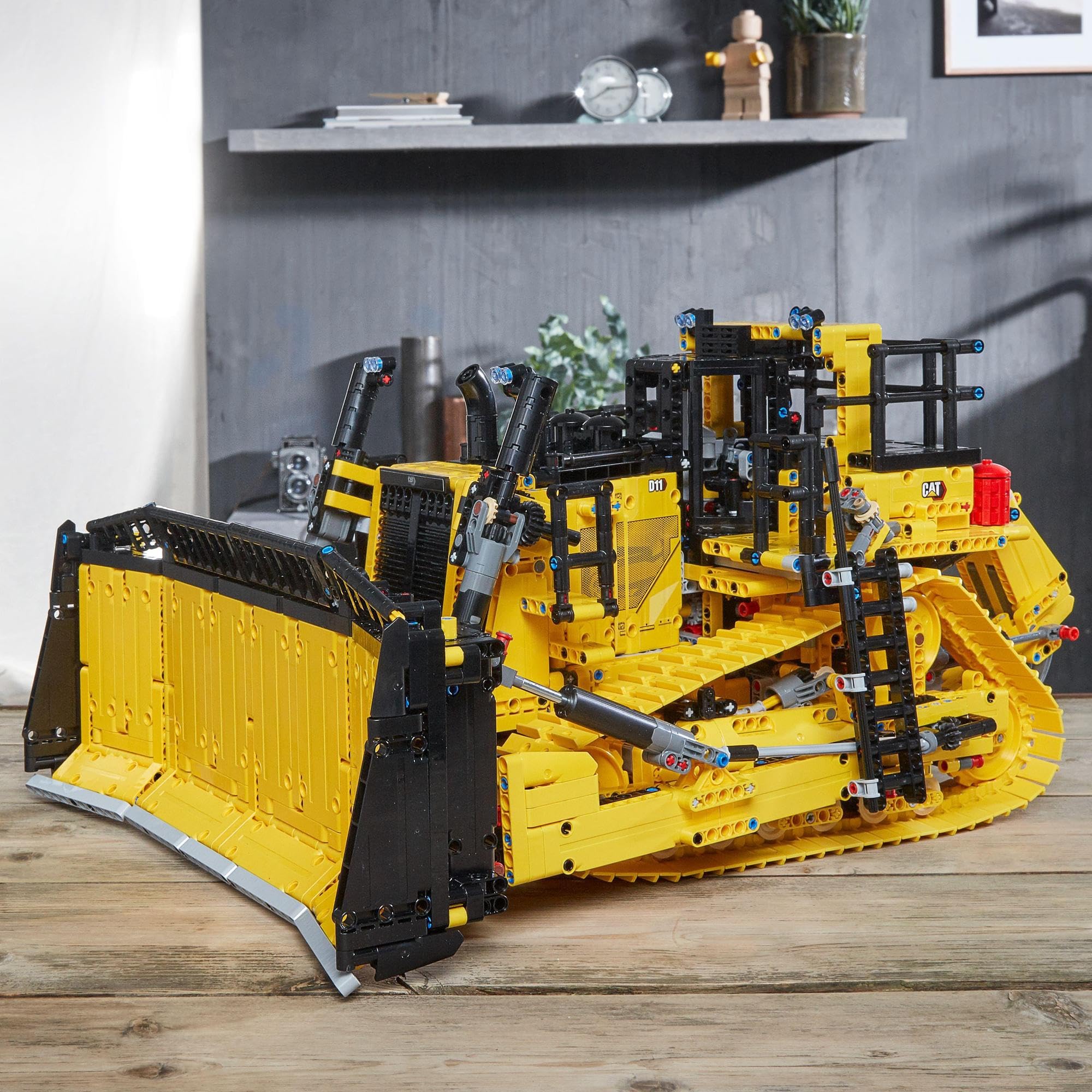Amazon.co.jp: レゴ(LEGO) テクニック Cat(R) D11 ブルドーザー(アプリ 