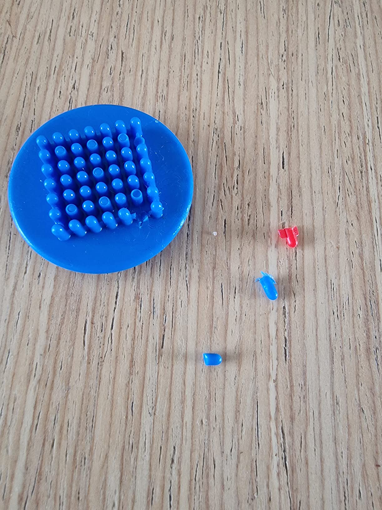 Hasbro Stickle Bricks Fun Tub – 18 Piezas De Construcción De Colores Para Niños Desde 18 Meses