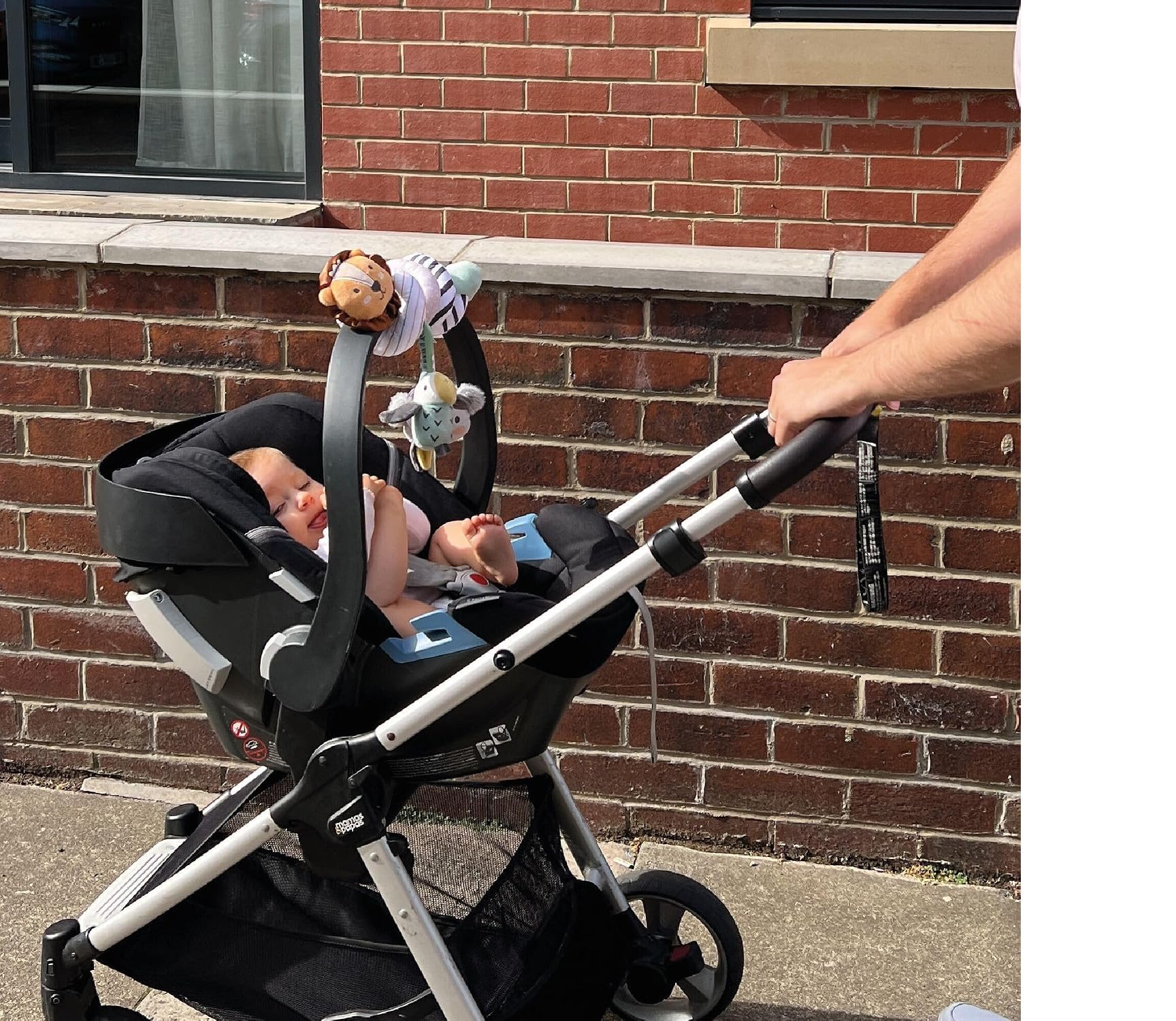 Nuby Kinderwagen-Spirale mit Sensorik-Plüschtier, ab Geburt, Tierabenteuer – Ansicht 4