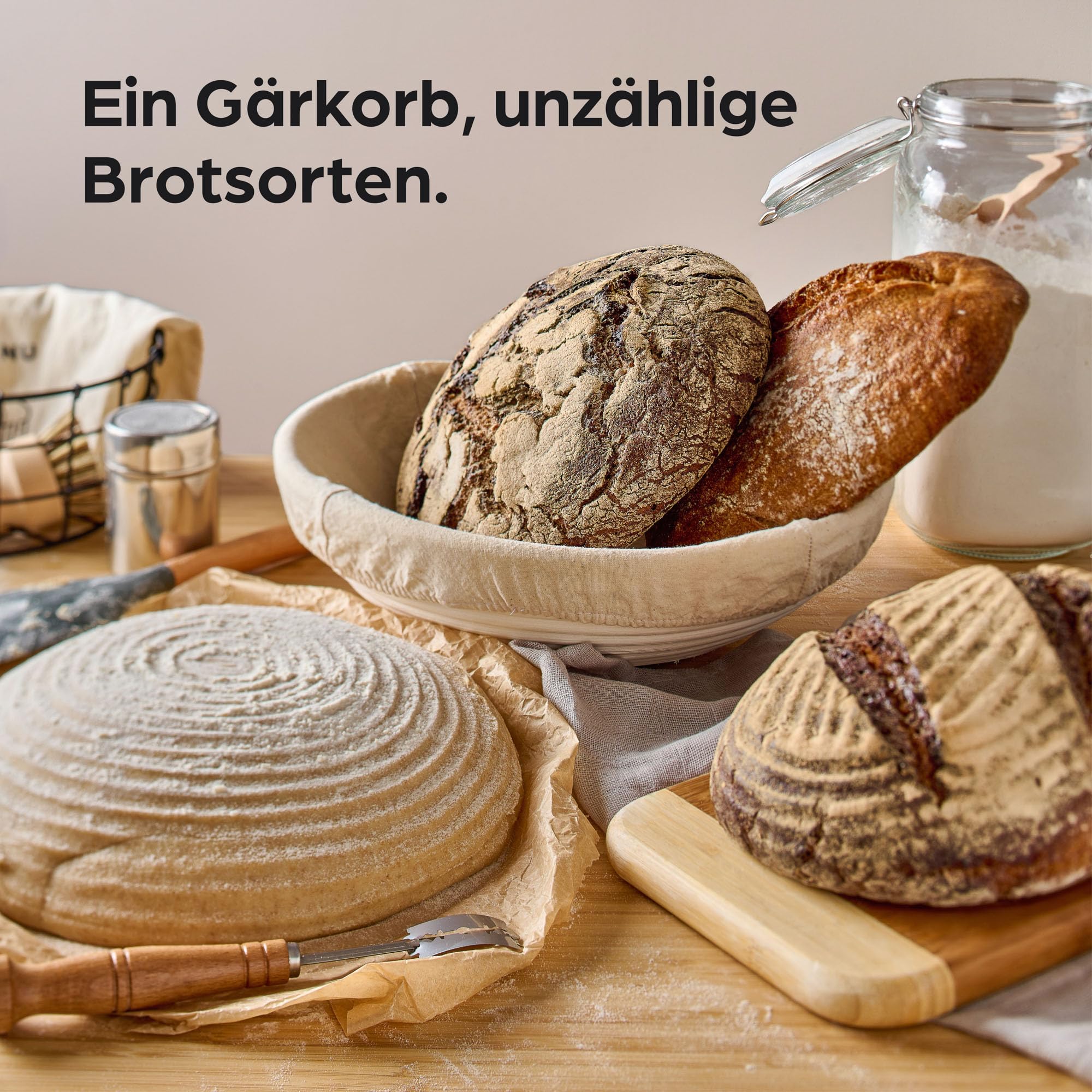 Praknu Gärkorb zum Brotbacken - Aus nachhaltigem Rattan - Rund - Set inkl. Bürste, Leineneinlage & Brotbeutel - Geruchsneutral