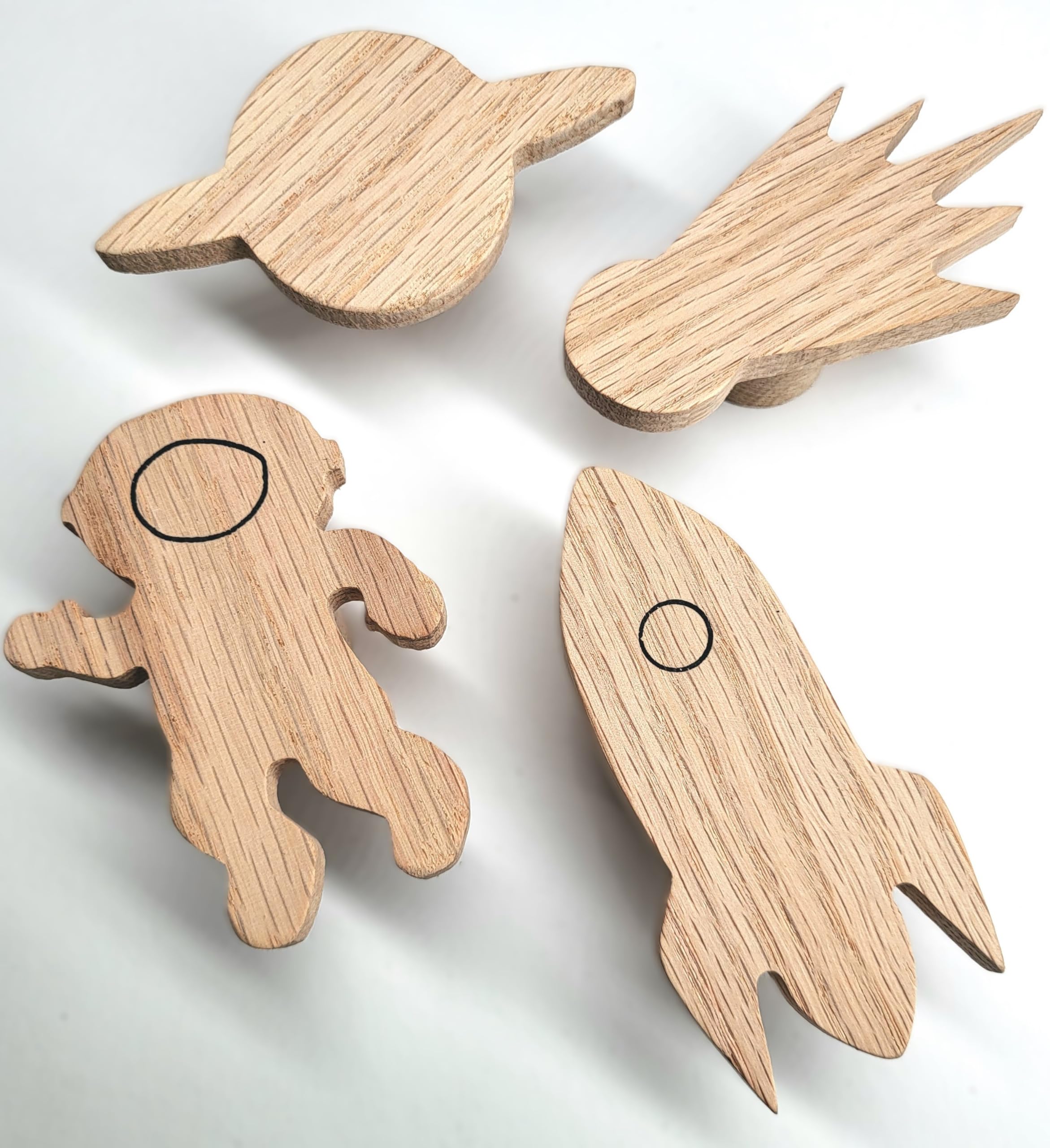 4 Maniglie per mobili per bambini, in legno di quercia non trattato, pomello, bottone, Mondiale, comò, armadio, cassetto, porta, cameretta dei bambini, regalo (4, razzo, pianeta, spaziale, cometa)