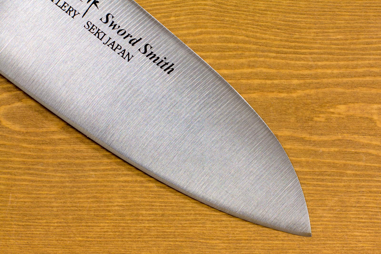 Amazon | 濃州正宗作 日本製 三徳包丁 包丁 170mm モリブデン