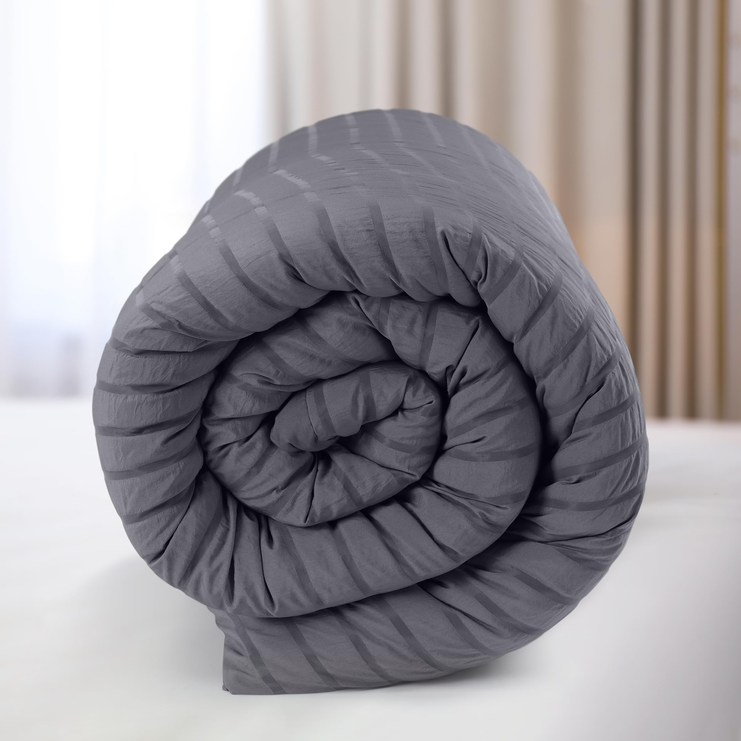 Utopia Bedding Set Copripiumino Seersucker - Include 1 Copripiumino Matrimoniale 240x220 cm con chiusura a cerniera, 2 Federe 65x65 cm con chiusura a busta; il piumino è venduto separatamente.