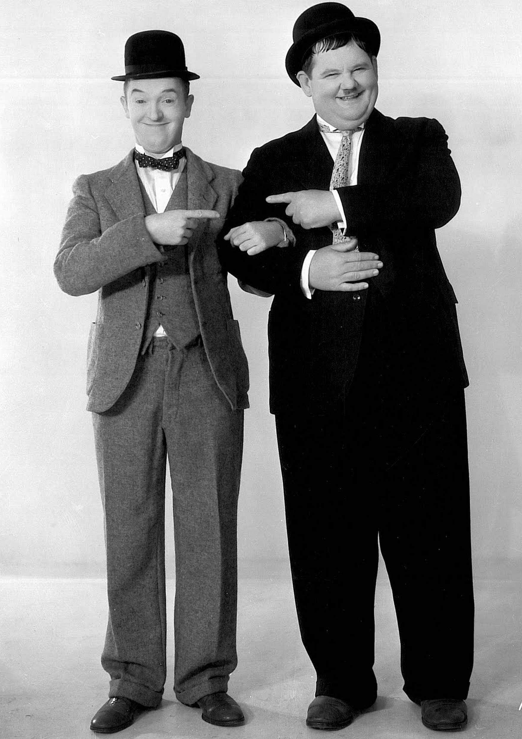 Boblet Posters White,Transparent Laurel & Hardy #11 Happy A4 Unframed Black And White Classic Comedy Film Cinema Movie Star Poster Famous Hollywood Funny Picture Bedroom Artwork Print Photo Wall Decoration Reprint