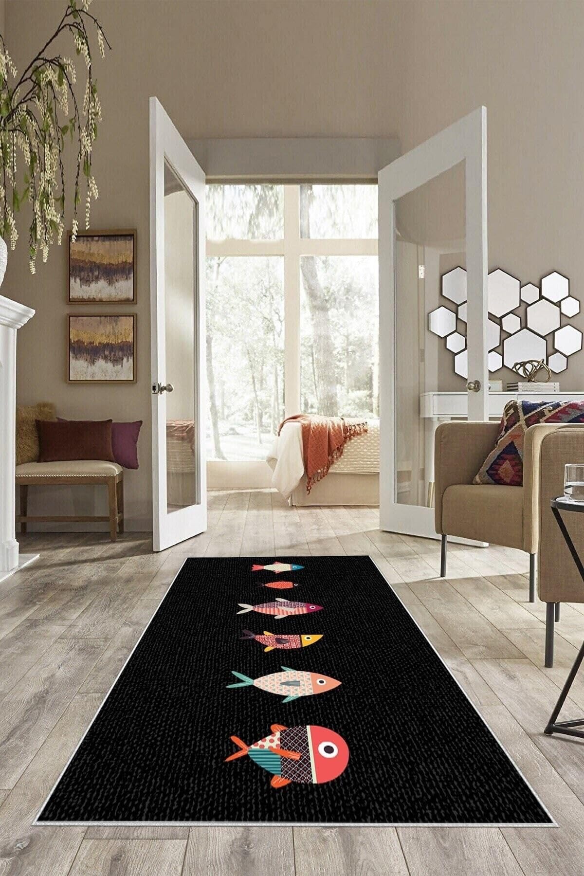 Pelangi Siyah Balık Detaylı Yıkanabilir Kaymaz Taban Leke Tutmaz Modern Salon Halısı Ve Yolluk, Siyah-Renkli 80 x 600, 13582378060005