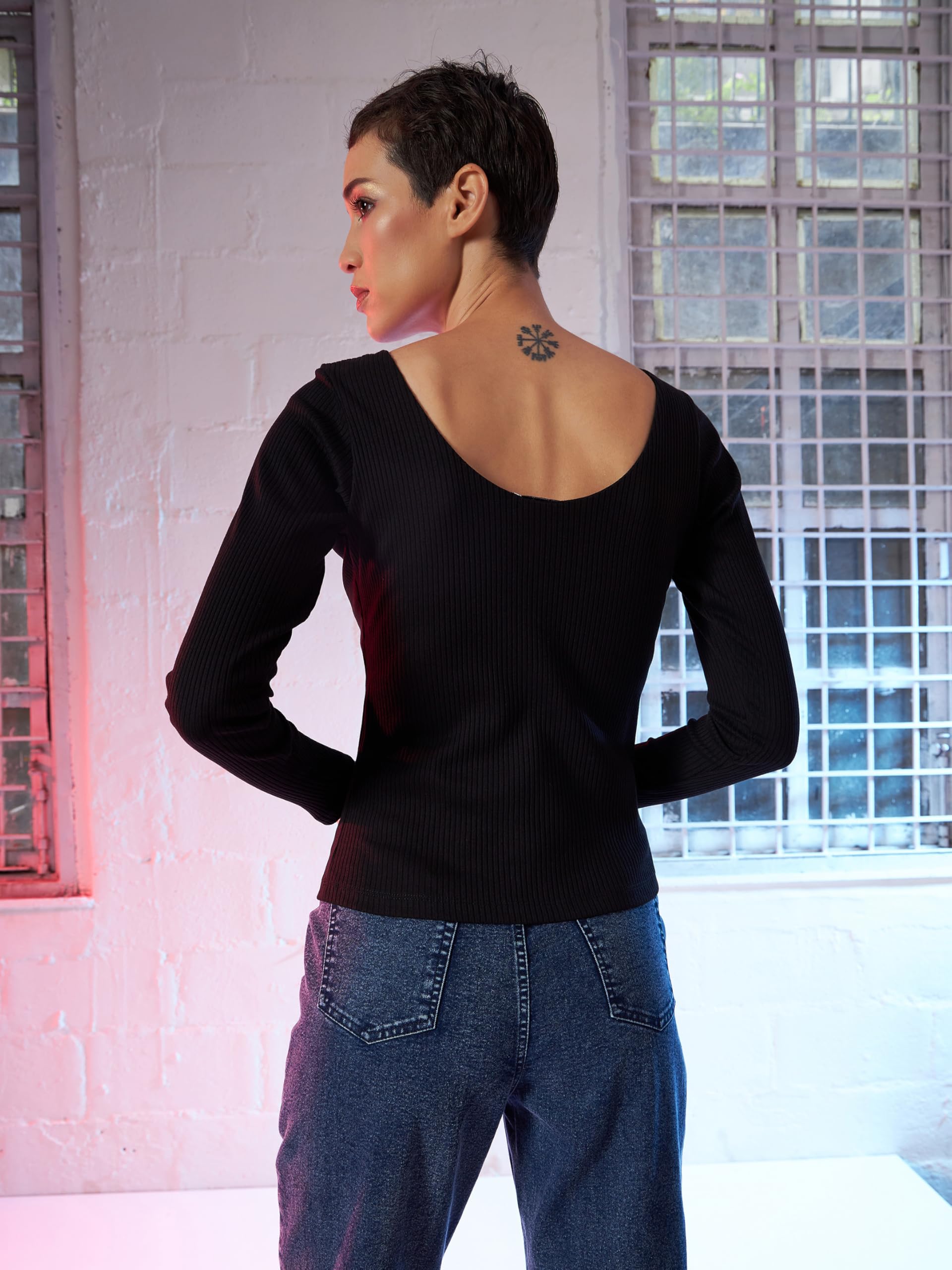 SASSAFRAS Women Black Sweetheart Neck Rib Top -XS 3