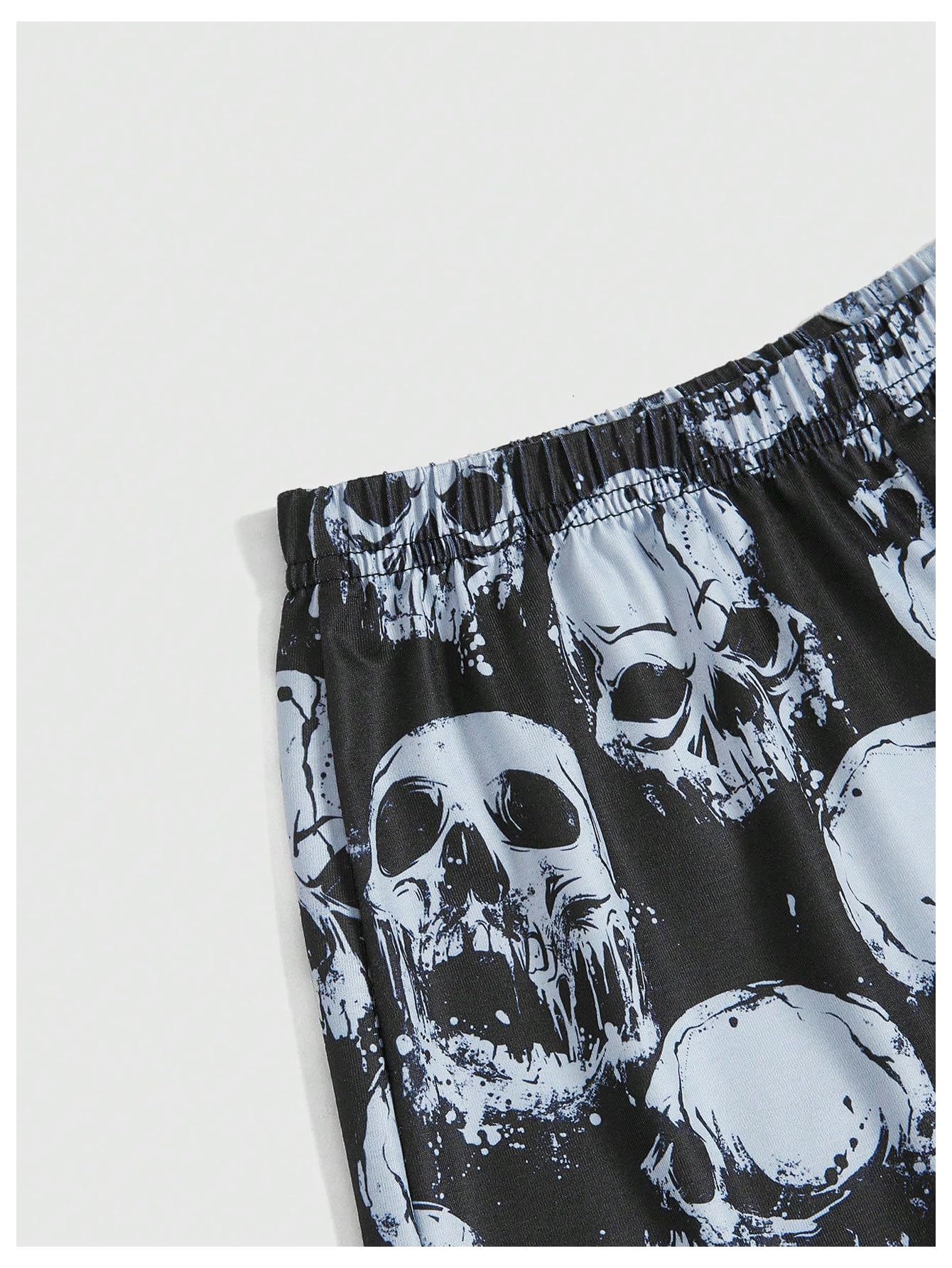 WDIRARA Women's Plus Size 3 Pack Set Goth Graphic Print Drawstring Waist Shorts Pajama Bottoms: 3X-Large Black