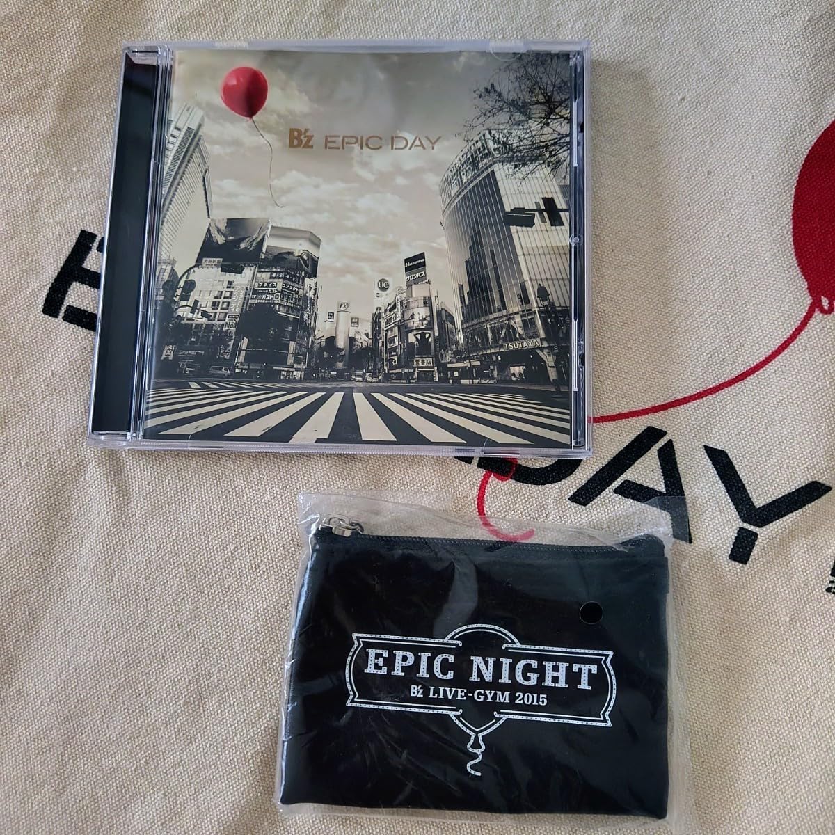Amazon.co.jp: B'z EPIC DAY CD+オリジナルライブグッズ トートバッグ