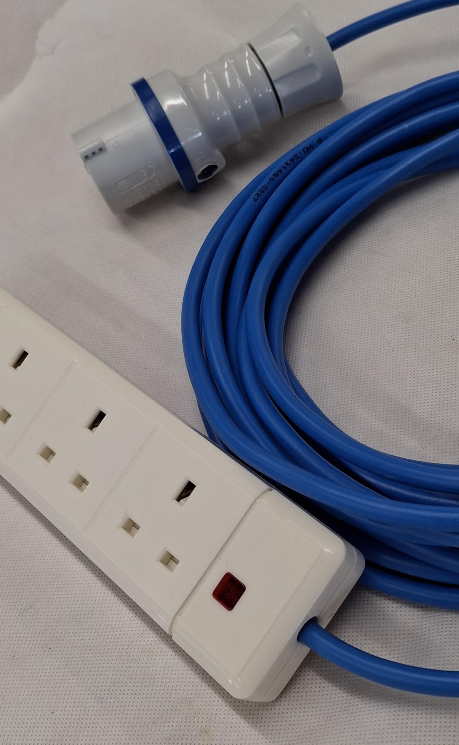 1,5 mm 230 V przedłużacz do przyczep kempingowych do przyczep kempingowych i kempingowych - 4-drożne gniazdo do podciągania - długość 20 metrów