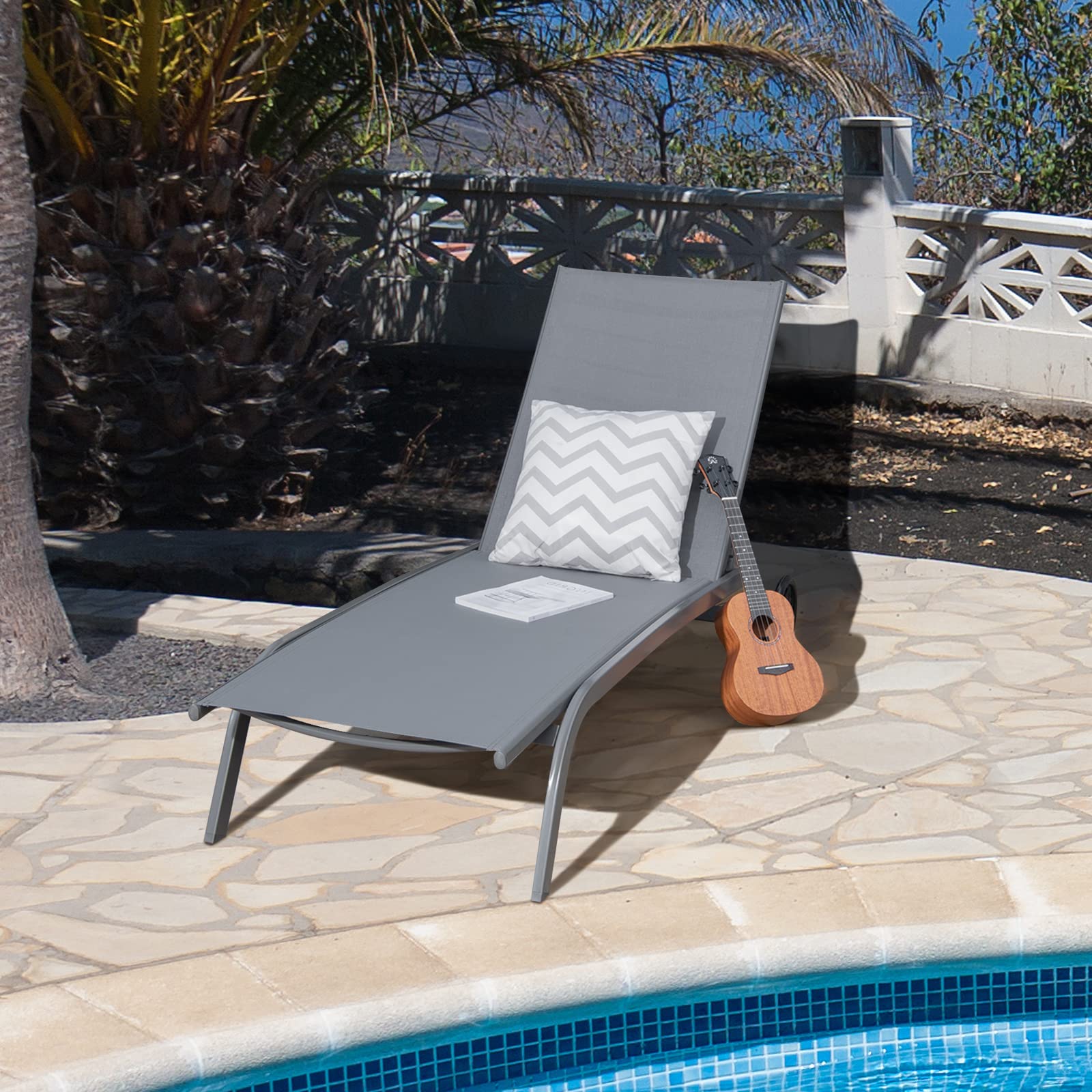 GIANTEX Sonnenliege, Gartenliege mit Rollen, Liegestuhl mit 6-Fach Verstellbarer Rückenlehne, Outdoor Liege für Garten, Balkon & Pool, belastbar bis 150kg, 191 x 61 cm (ohne Sonnendach, Grau)