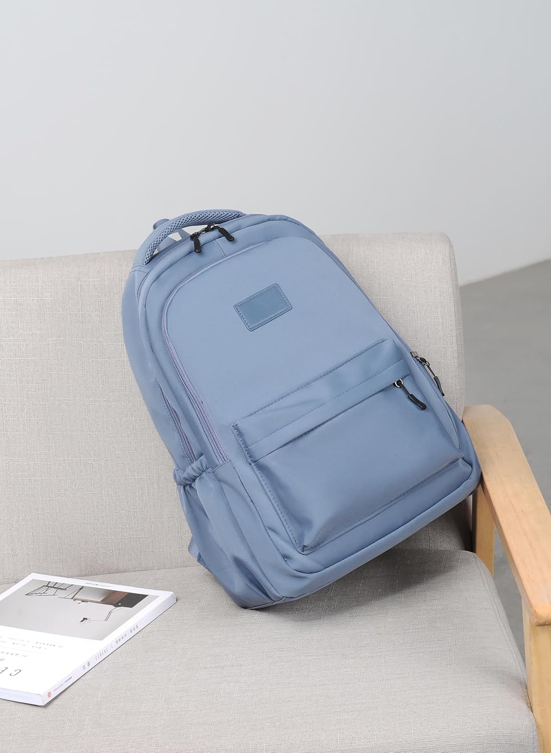 Water-Resistant Casual Backpack – Lightweight Travel Daypack with Laptop Compartment & Multi-Pocket Design (Blue)