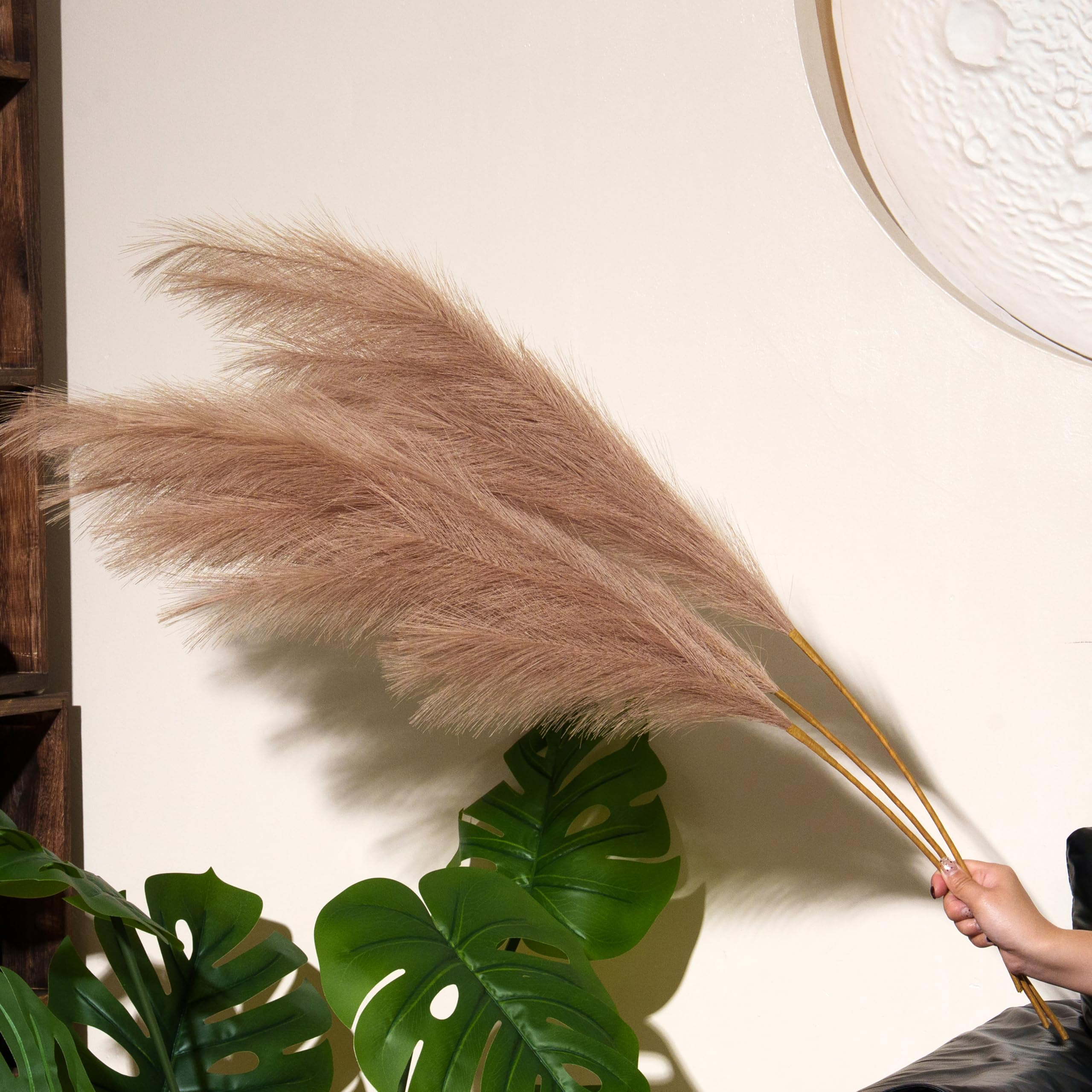 Künstliche Pampasgras-Dekoration, 8 Stück 110 cm, große künstliche Pampasblumen, flauschige künstliche Pampasblumen, lange gefälschte Federn Blumen für Wohnzimmer Boho