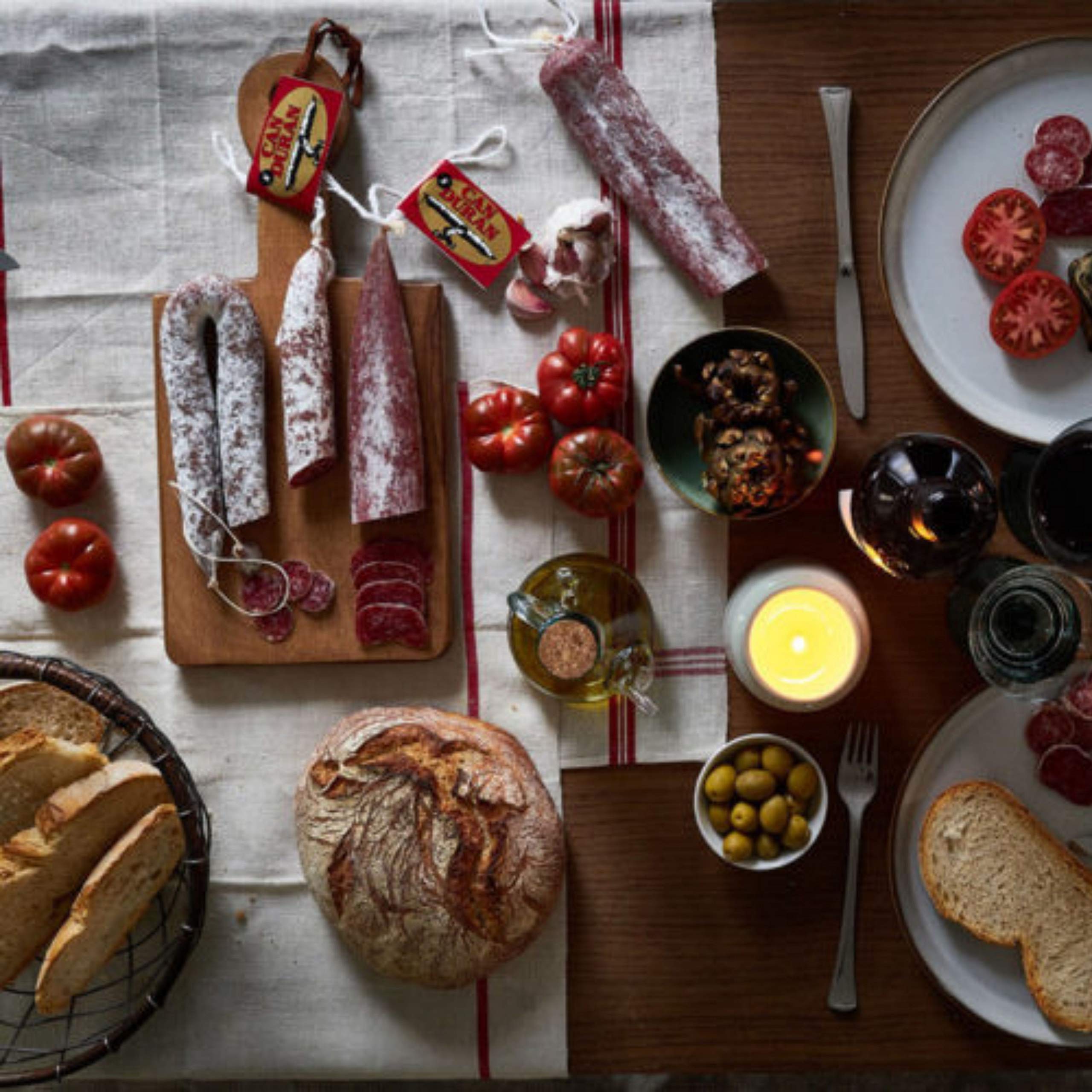 Longaniza de Payés Extra Can Duran - Peso Aproximado por Unidad 300 gramos - Hecho con carne de cerdo, adobada con especias - Es ideal para disfrutar en aperitivos o en bocadillos. Lote 10 Unidades