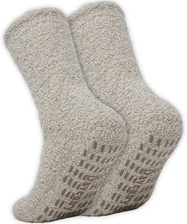 Fluffy socks with grips Clearance