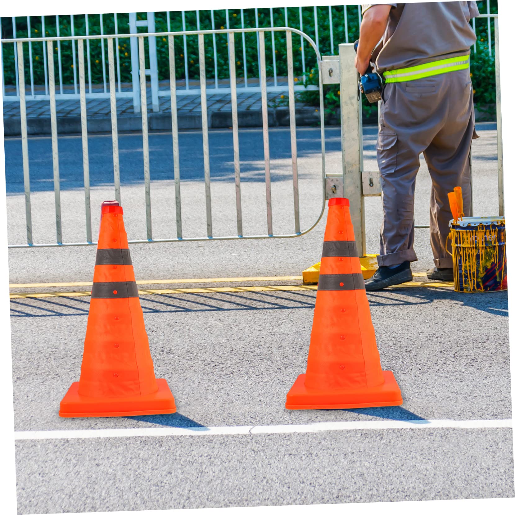 KOMBIUDA 2 pièces Cones de Signalisation Extensibles Orange Cônes de Sécurité Pliables pour Entraînement Football et Stationnement Routier