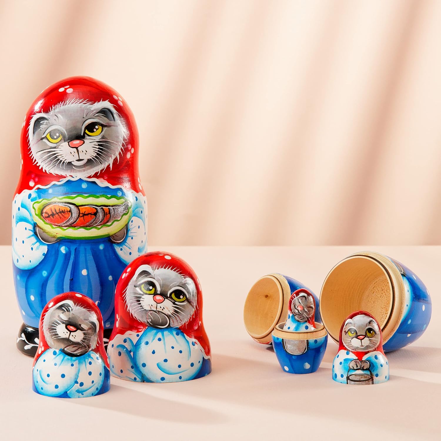 MUARO Russian Nesting Dolls Matryoshka Wood Stacking Nested Set 5 Pieces Handmade Wooden Doll Cat