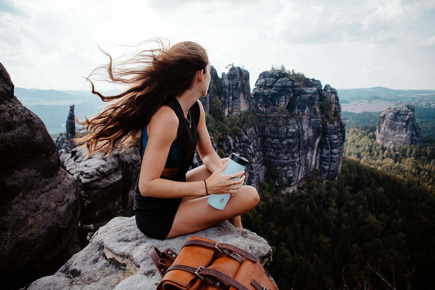 Mizu Single Bottle Black Straw Image