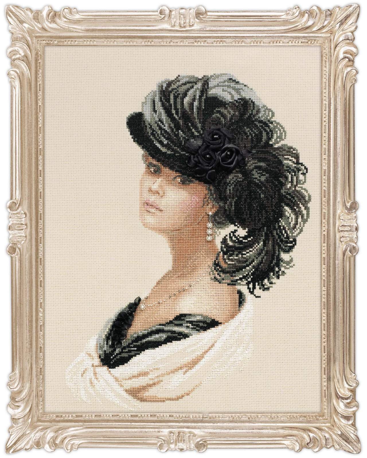 Riolis Premium Cross Stitch Kit - 100/027 - Velvet Evening