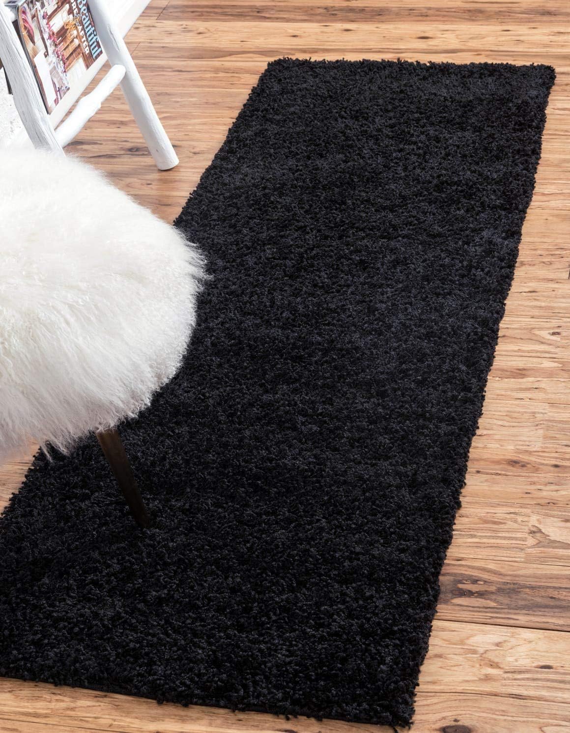 Unique Loom Solid Shag Collection Area Rug (2' 6" x 13' 1" Runner, Jet Black)