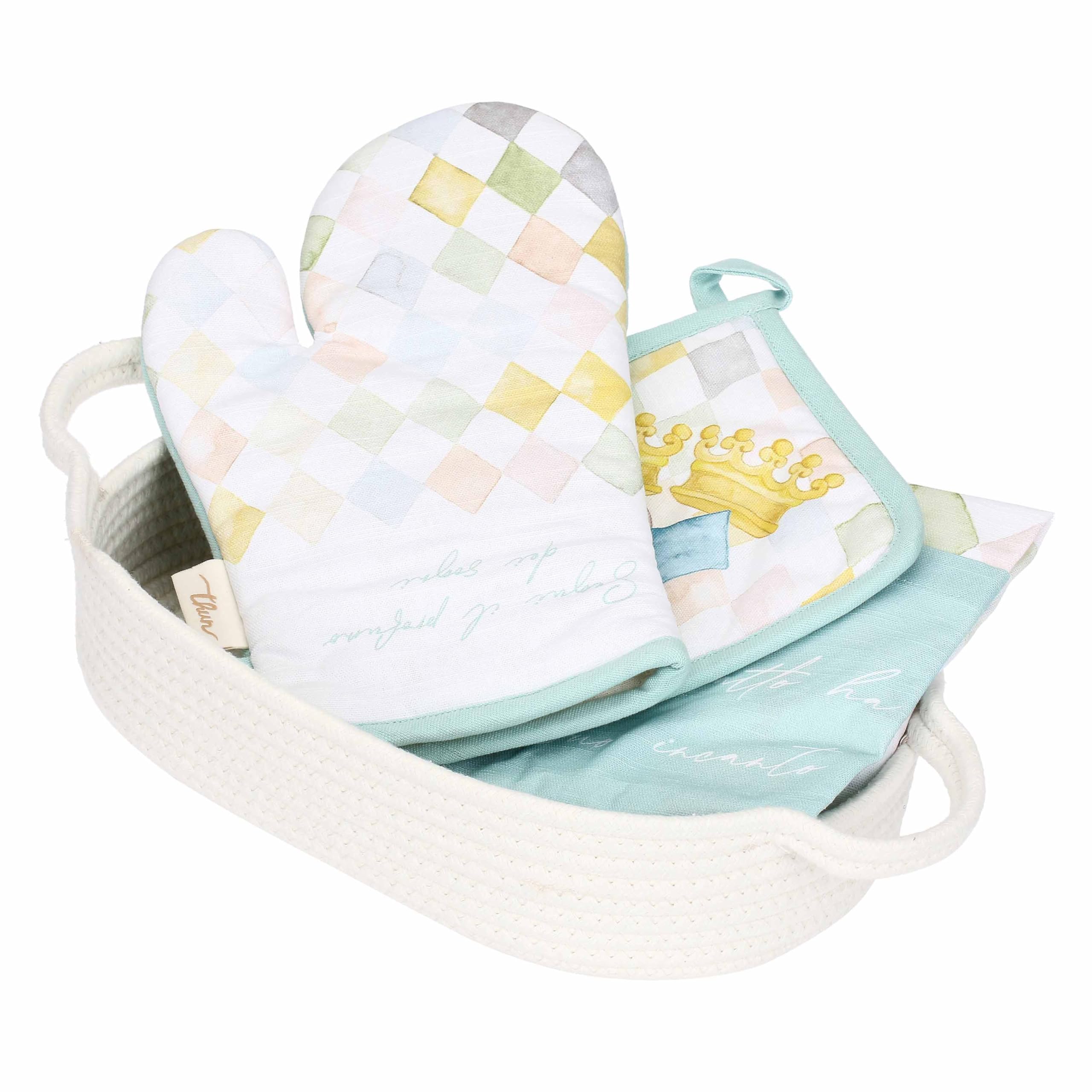Panier en osier tissu avec gant et tablier de cuisine imprimé floral