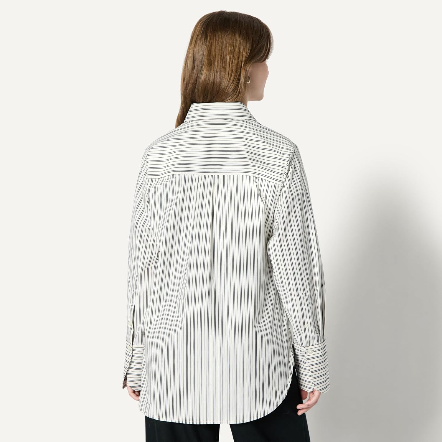 Amazon Essentials (Demi's Pick Women's Oversized-Fit Cotton Stretch Poplin Button-Down Dress Shirt - Image 2