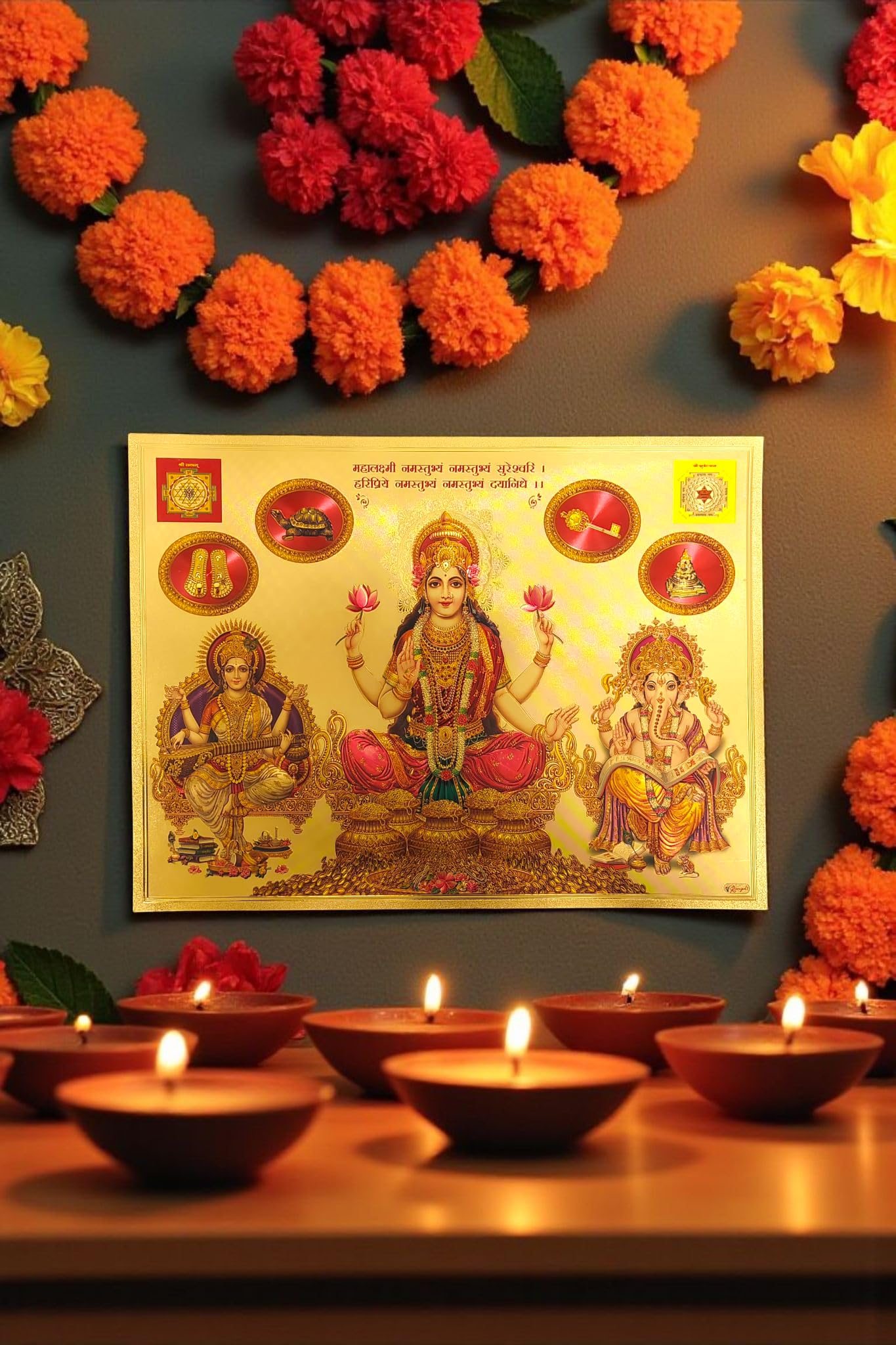 Autocollants Laxmi Ganesh Saraswati haut de gamme plaqués or avec Laxmi Mantra