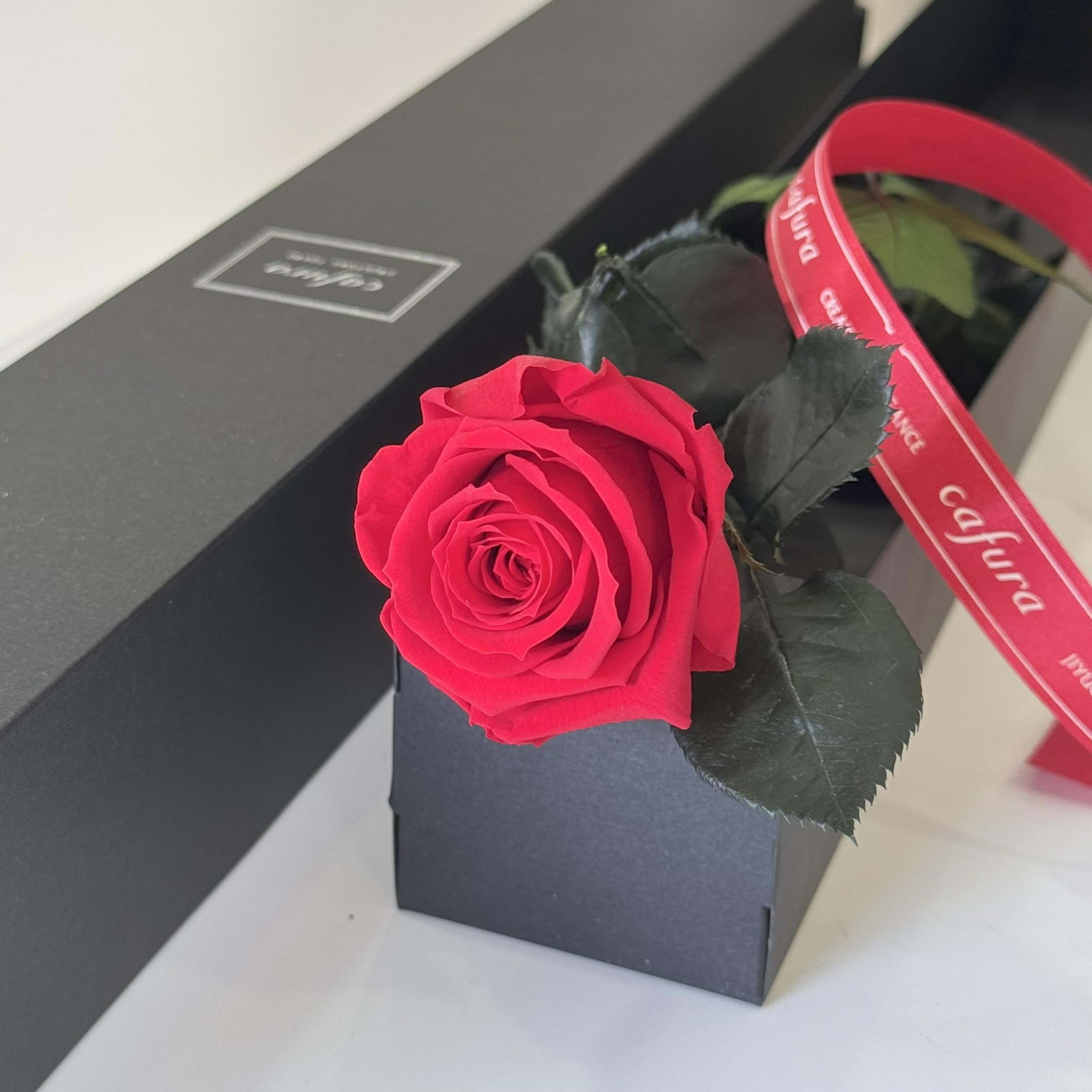 枯れない薔薇★プリザーブドフラワー Amazon｜cafura 【一輪のバラ】プリザーブドフラワー 枯れない花 高級