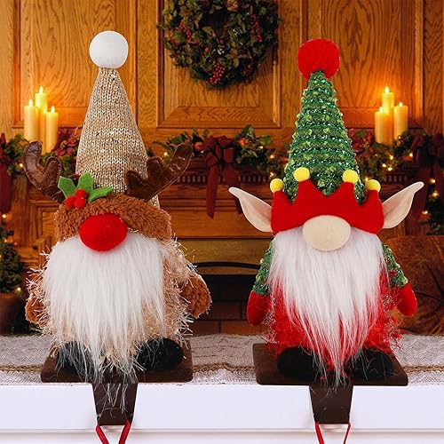 Miniatura 5 de Juegoal Paquete de 2 soportes para calcetines de gnomos de Navidad para manto, colgadores de calcetines de Navidad, figuras de gnomos de elfo y
