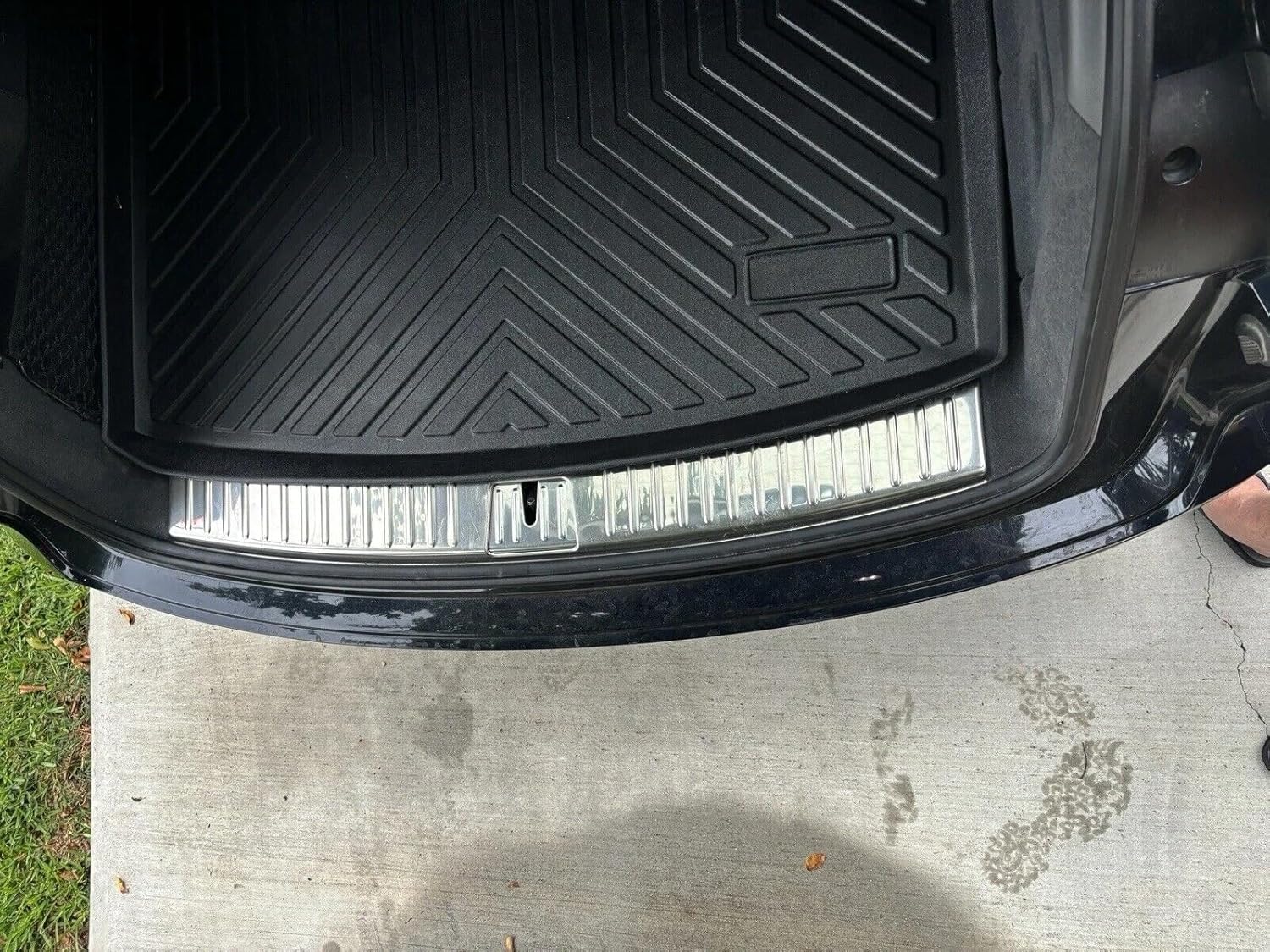 Cargo Liner - Trunk Mat for Porsche Cayenne 2019-2026 – Weather-Resistant Trunk Mats for Cars with Raised Lip – Non-Slip Car Trunk Mat Tray Pad Boot – Laser Pre-Cut Design