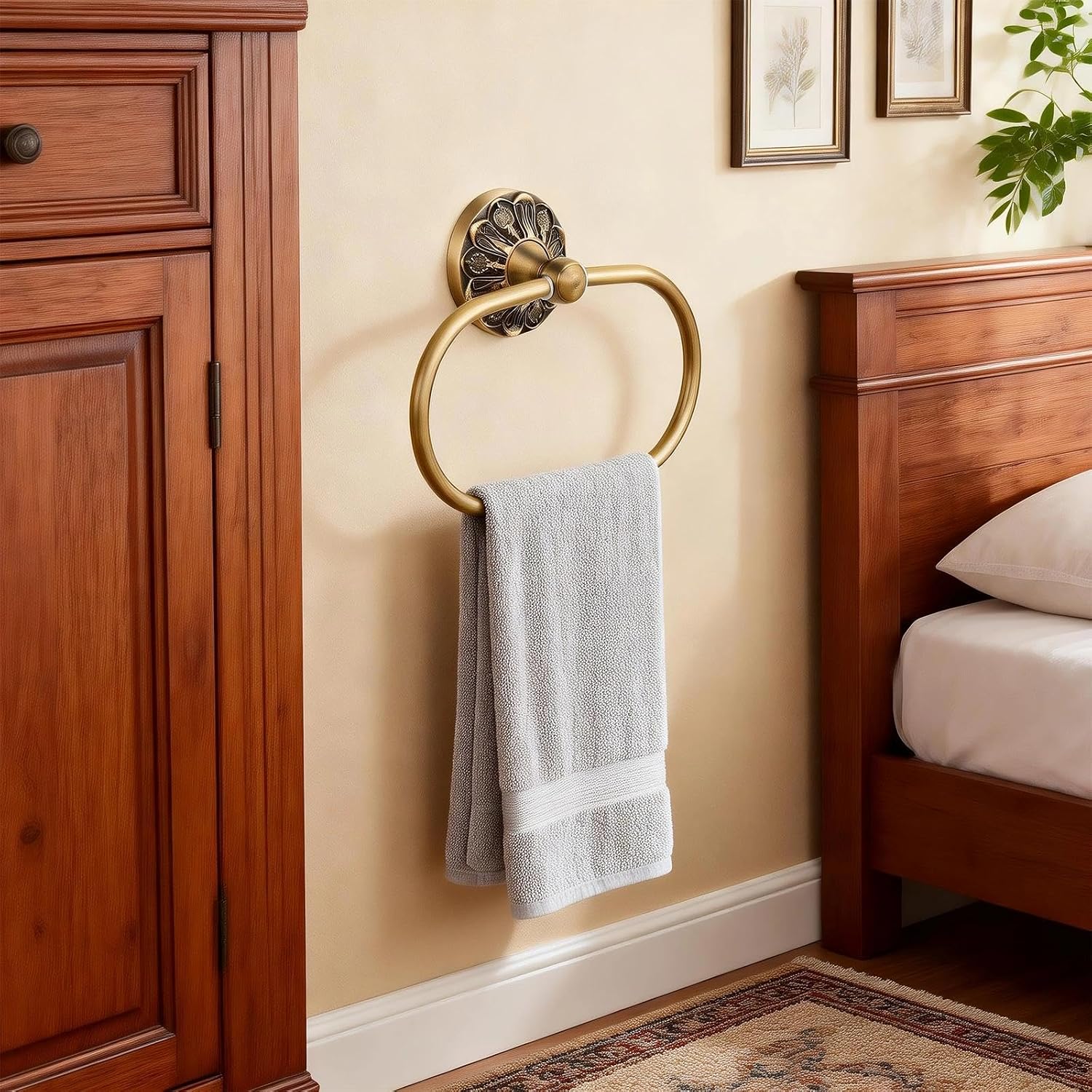2 Pcs Set Antique Brass Toilet Paper Holder Retro Hand Towel Holder Towel Ring Tissue Roll Paper Hanger Bathroom Hardware Wall Mounted Vintage Bathroom Accessories
