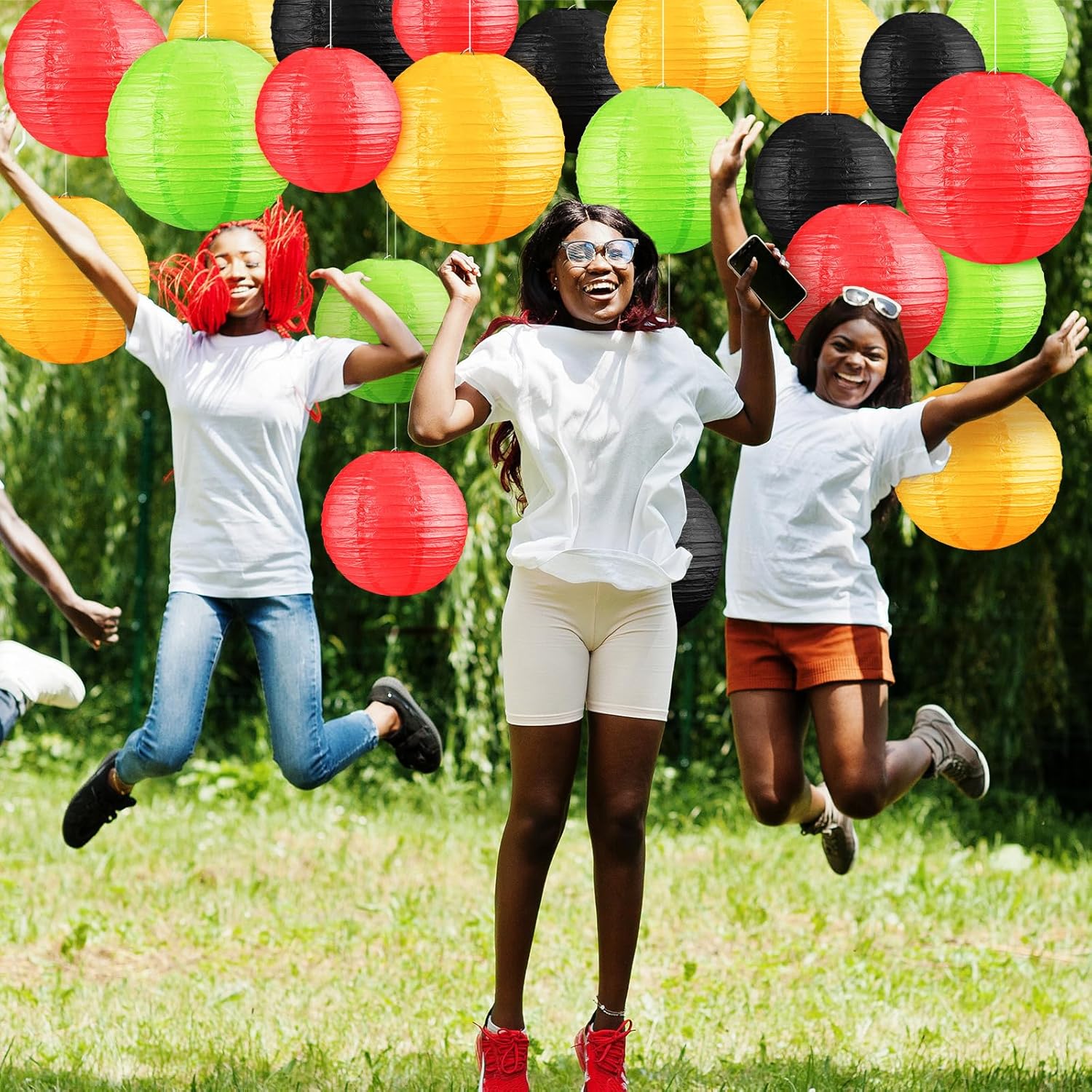 Baquler 24 Pcs Juneteenth Decorations Paper Paper Lantern Decor Black Red Green Yellow Assorted Round Hanging Lanterns for Africa American Independence Celebrate Freedom Party Supplies
