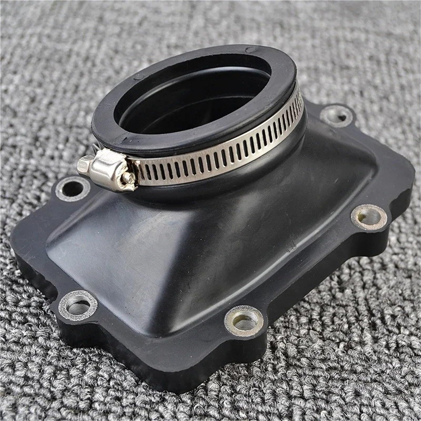 Fugas de aire en admisión de Ski-Doo Summit 800 con adaptador flexible 7