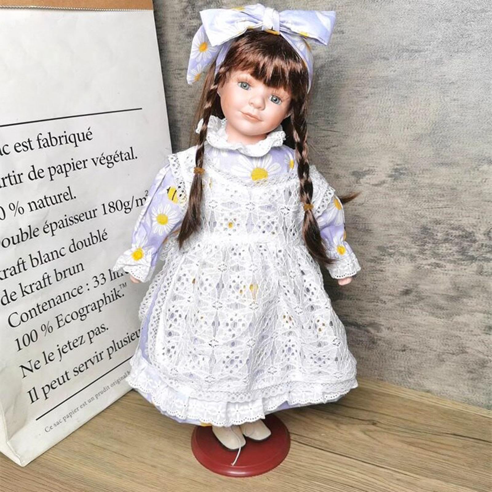 Scultura di Bambola in Porcellana in Piedi, Alta 40 Cm - Figura di Ragazza, Regalo di Compleanno Ideale per Libreria, Soggiorno O Ingresso, Viola