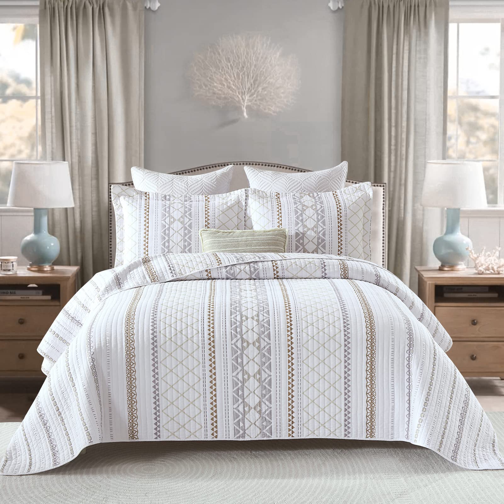 PERHOM Cotton Quilt King Size - 3 Pieces 100% Cotton Boho Striped Lightweight Soft Beige Gray White King Quilt Set with 2 Shams,Bohemian Pattern King Bedspread/Coverlet/Bedding Set for All Seasons