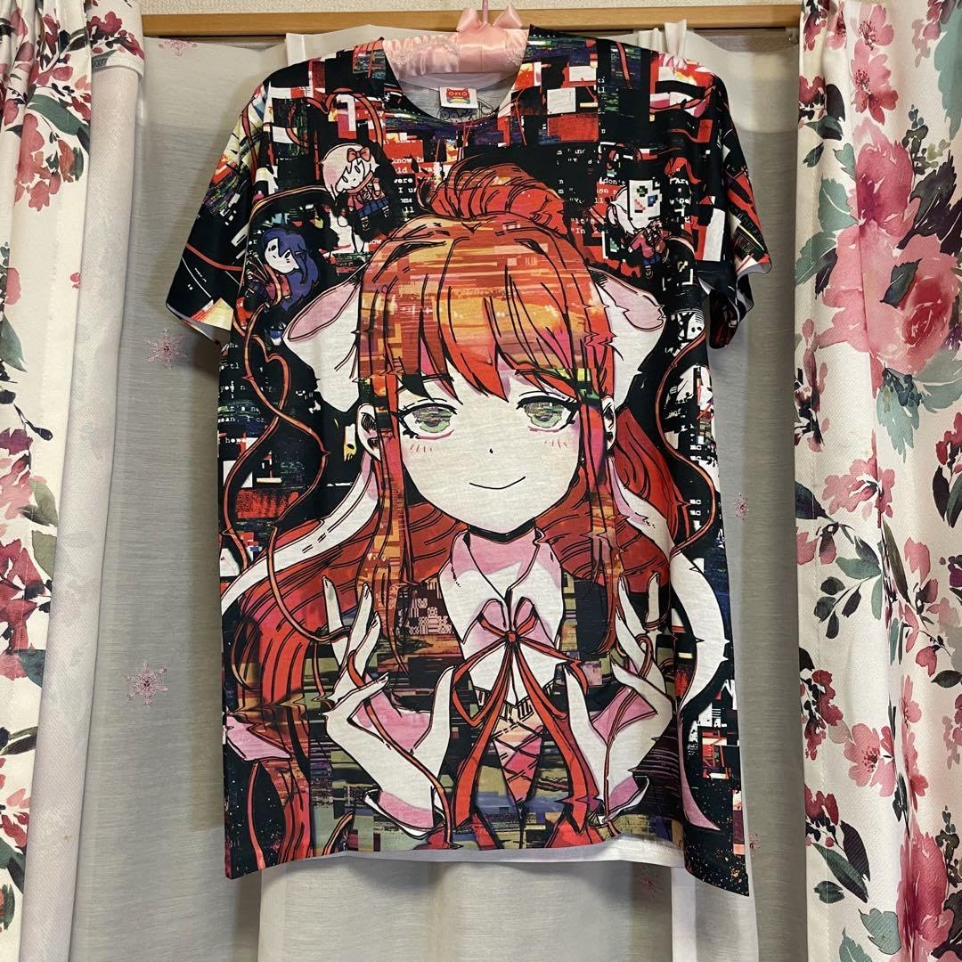 Amazon.co.jp: 【OMOCAT×DDLC】JUST MONIKA T-Shirt : ファッション