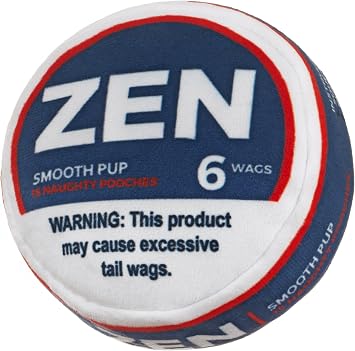 لعبة Nestpark Zen Pupper Deckies Parody Dog Toy - لعبة كلاب مضحكة ذات صرير وتجعد من القطيفة وجرو ناعم
