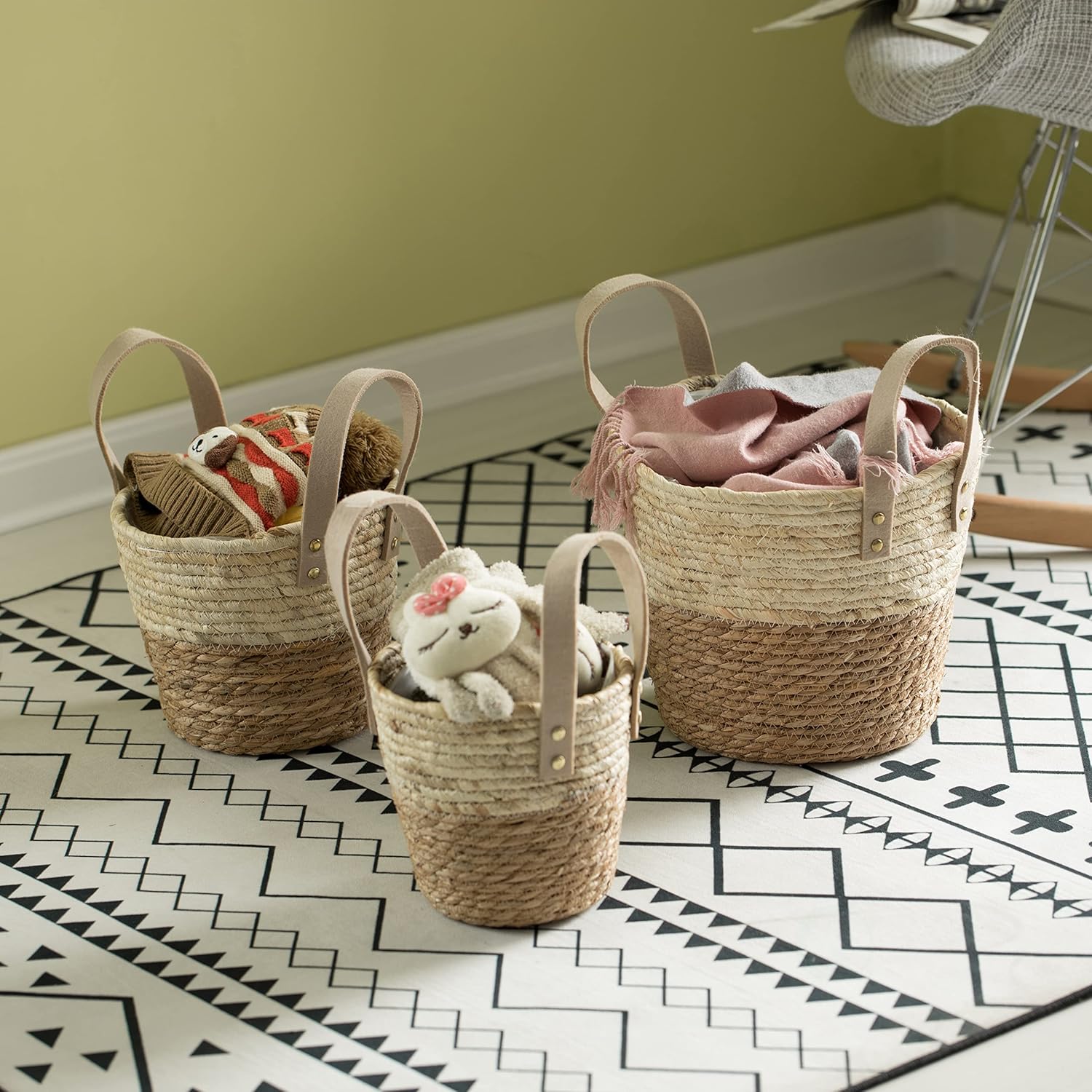 Decorative Brown Corn Rope-Straw Round Storage Basket Set
