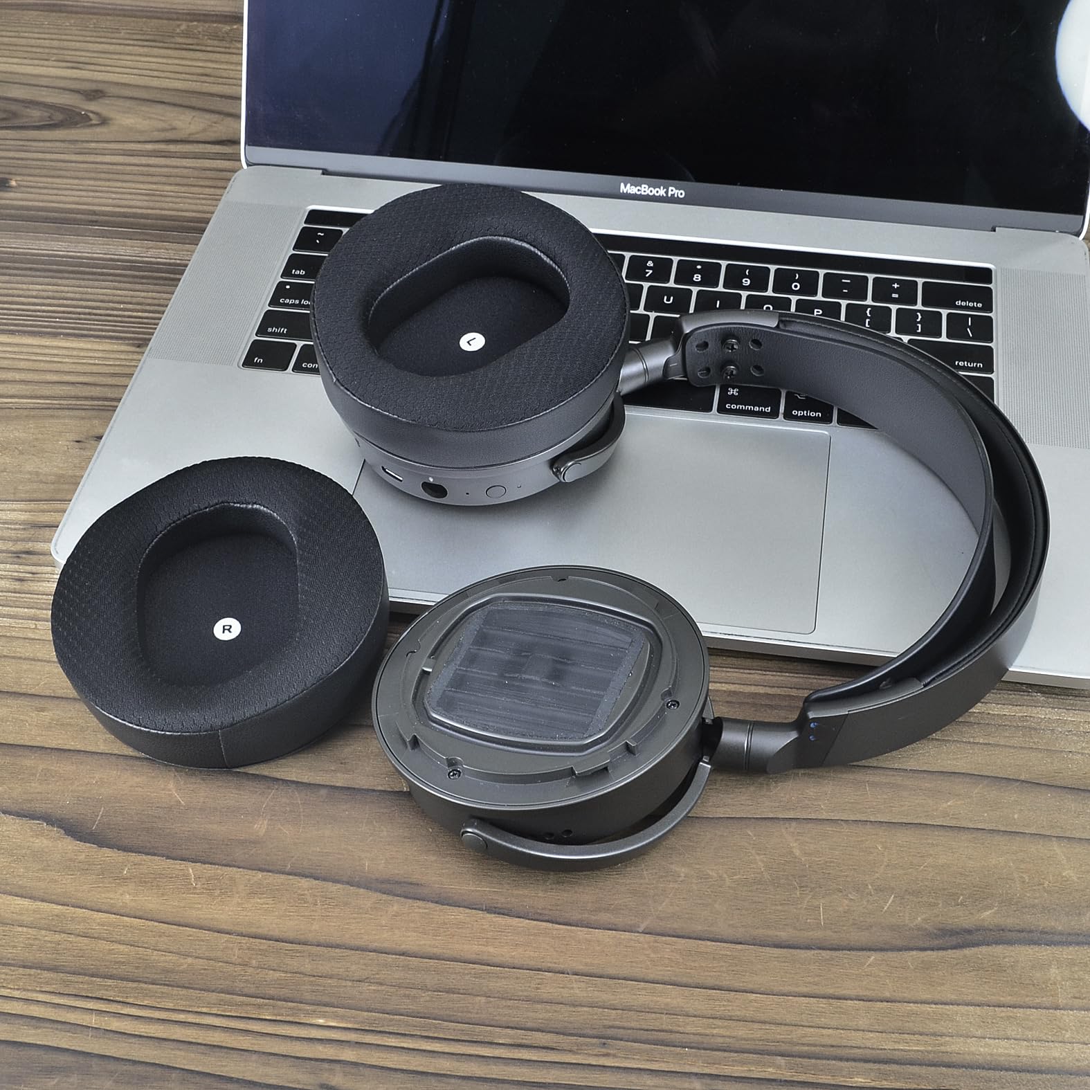 Amazon | PALUMMA 冷却ジェル交換用イヤーパッド Audeze Maxwell