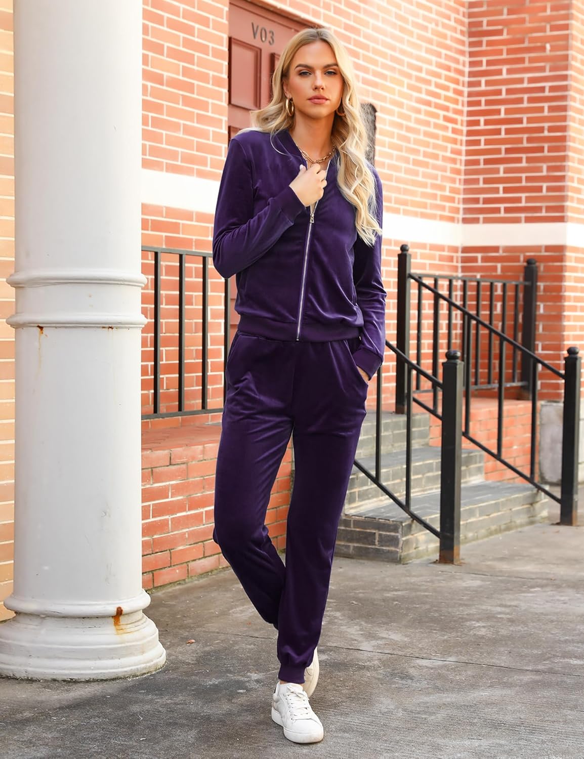 Totatuit Velour Tracksuit Womens Sweatsuit Set Long Sleeve Zip Up Jacket & Drawstring Sweatpants Outfit - Image 2