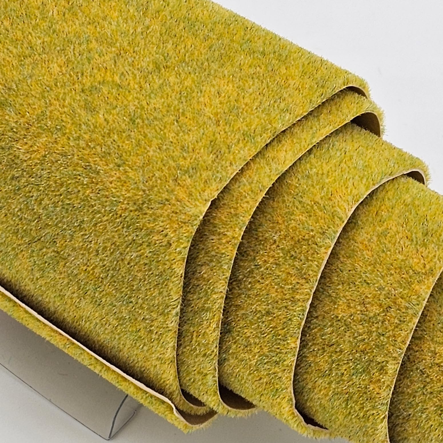Tapis de gazon artificiel 41 x 100 cm, 7 couleurs, idéal pour le modélisme, les dioramas et les crèches, le modélisme ferroviaire (vert/jaune)